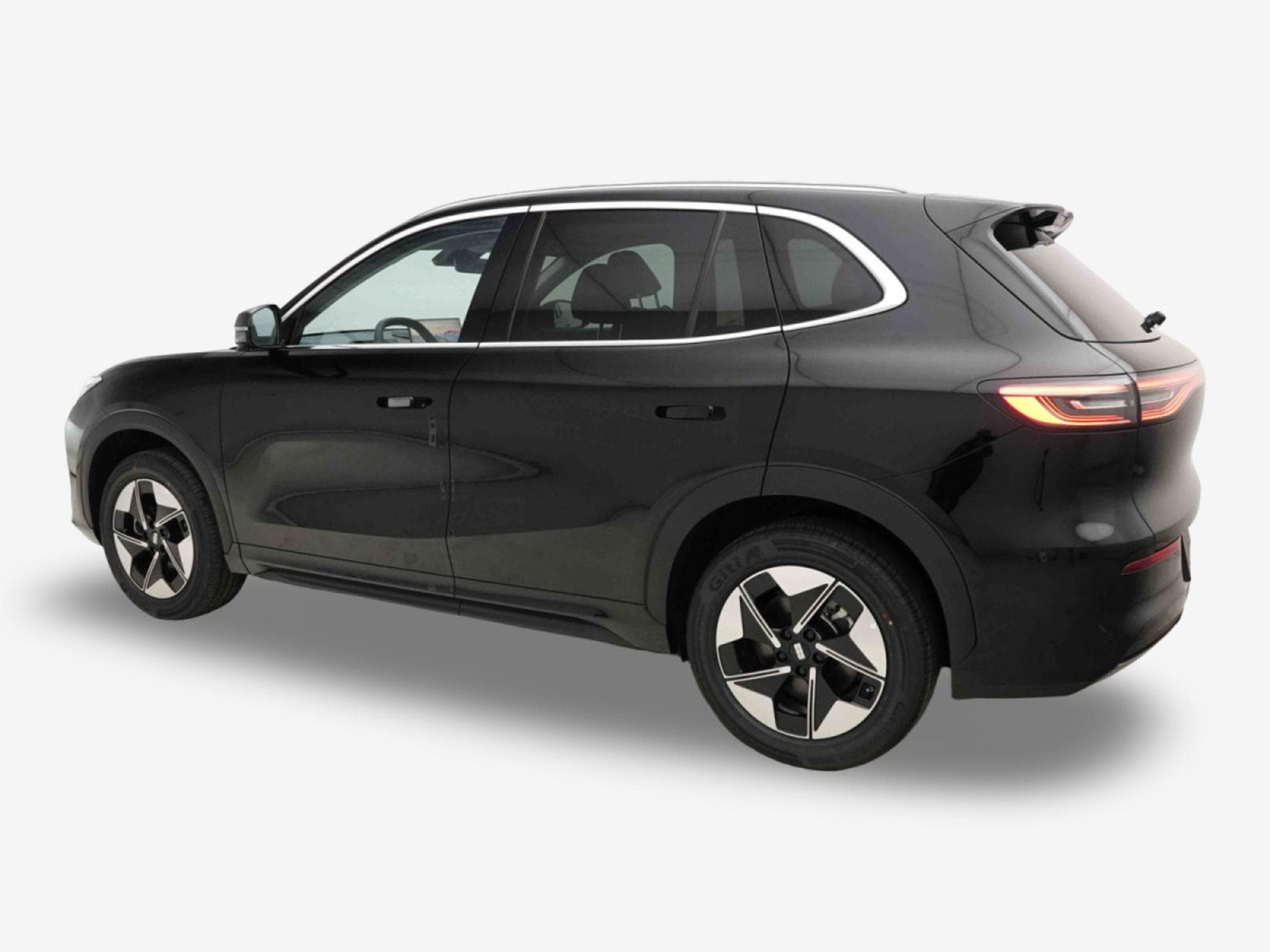 Geely EX5 PRO +  60 kWH´h (2026) - Photo 3