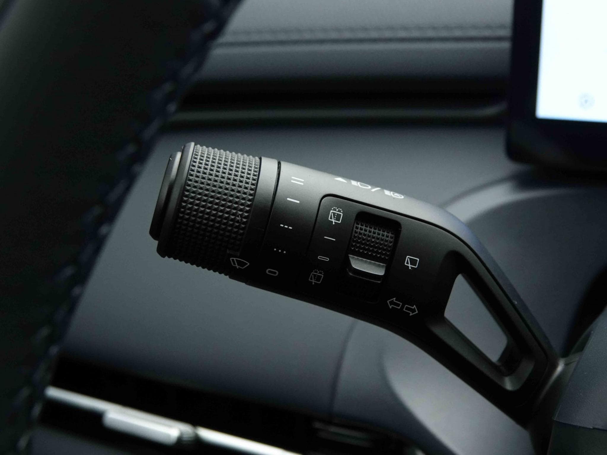 Geely Starray EM-i 1.5 PHEV 263 Automatique (2026) - Photo 17