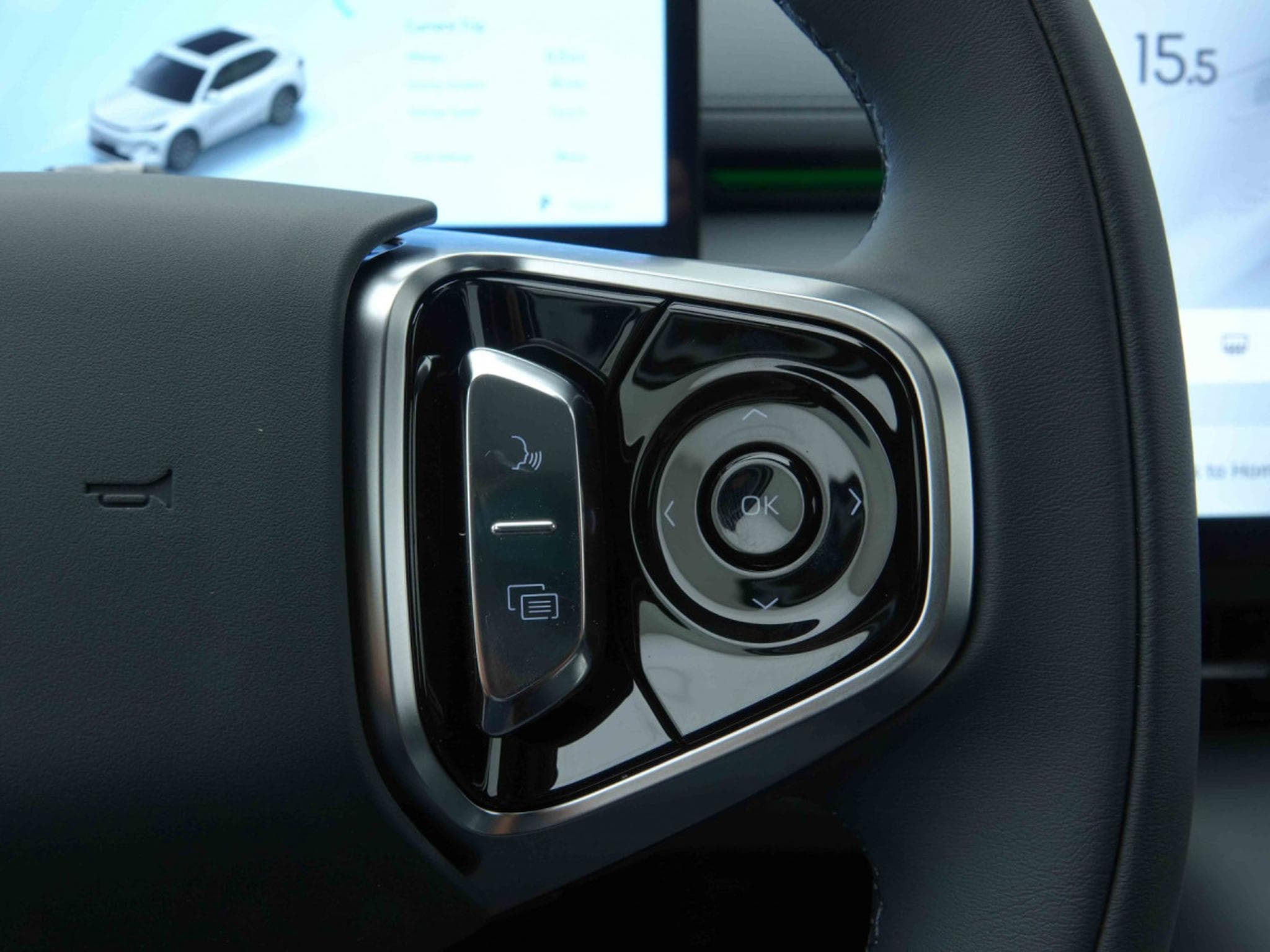 Geely Starray EM-i 1.5 PHEV 263 Automatique (2026) - Photo 18