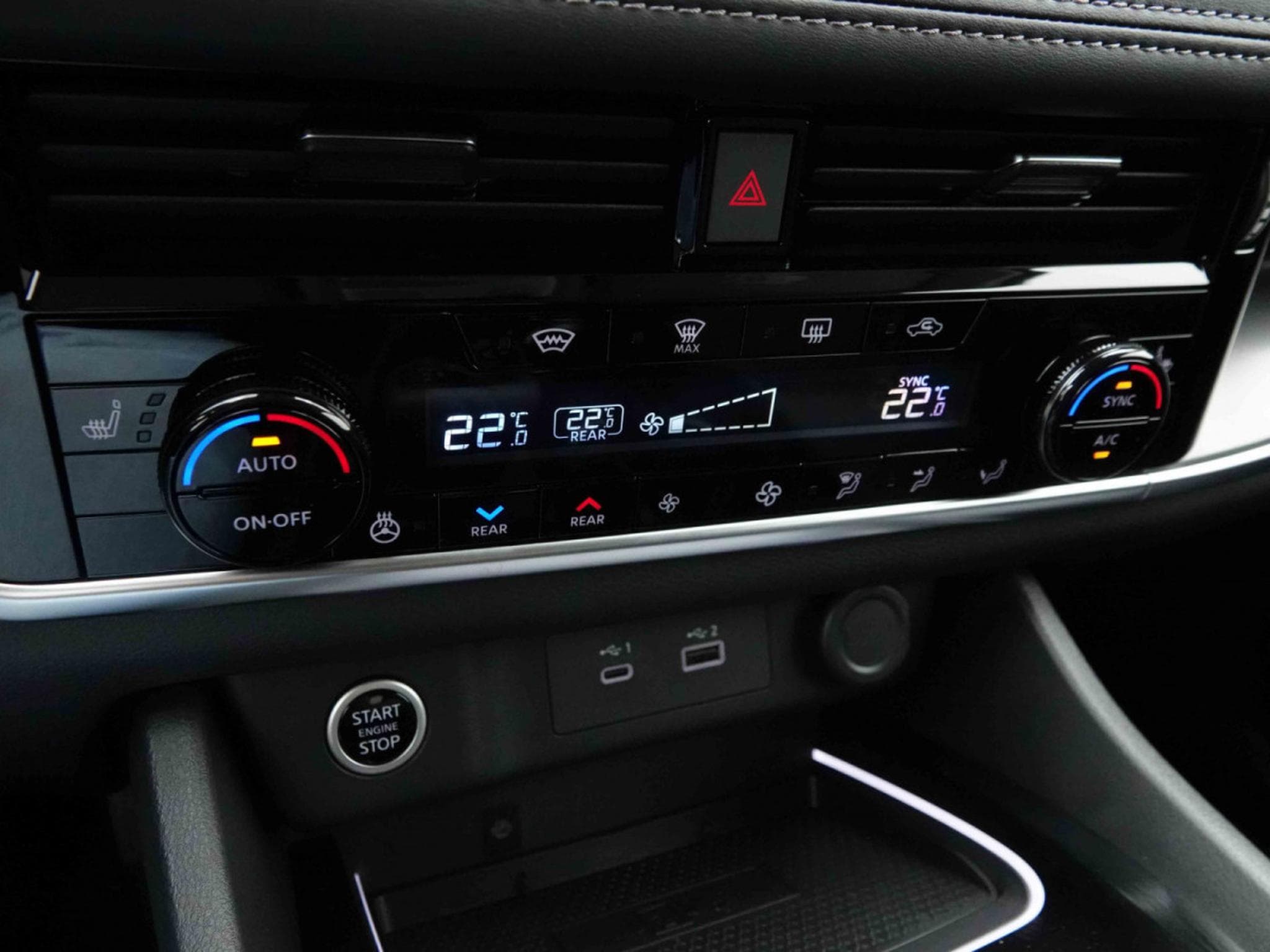 Nissan X-Trail 1.5 VC-T MHEV 163 AUTO N-Connecta (2026) - Photo 13