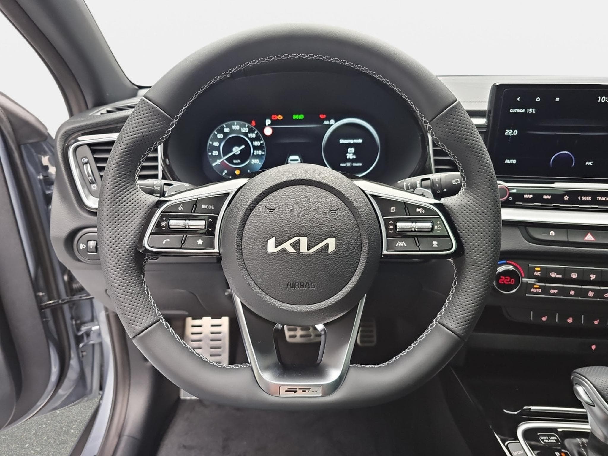 Kia XCeed 1.6 T-GDI DCT 180 GT-LINE (2026) - Foto 12