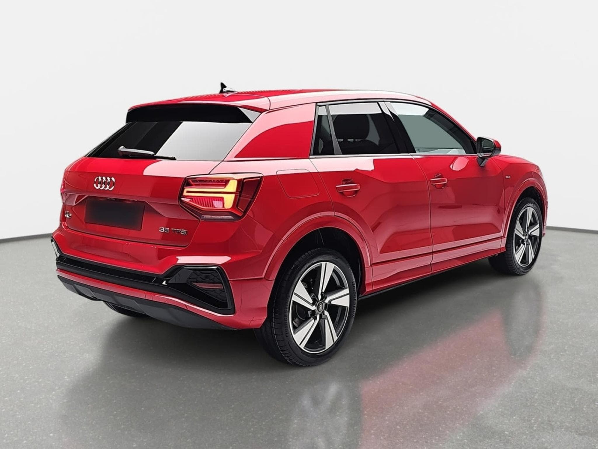Audi Q2 35 TFSI S-Tronic 150  S-Line (2025) - Photo 3