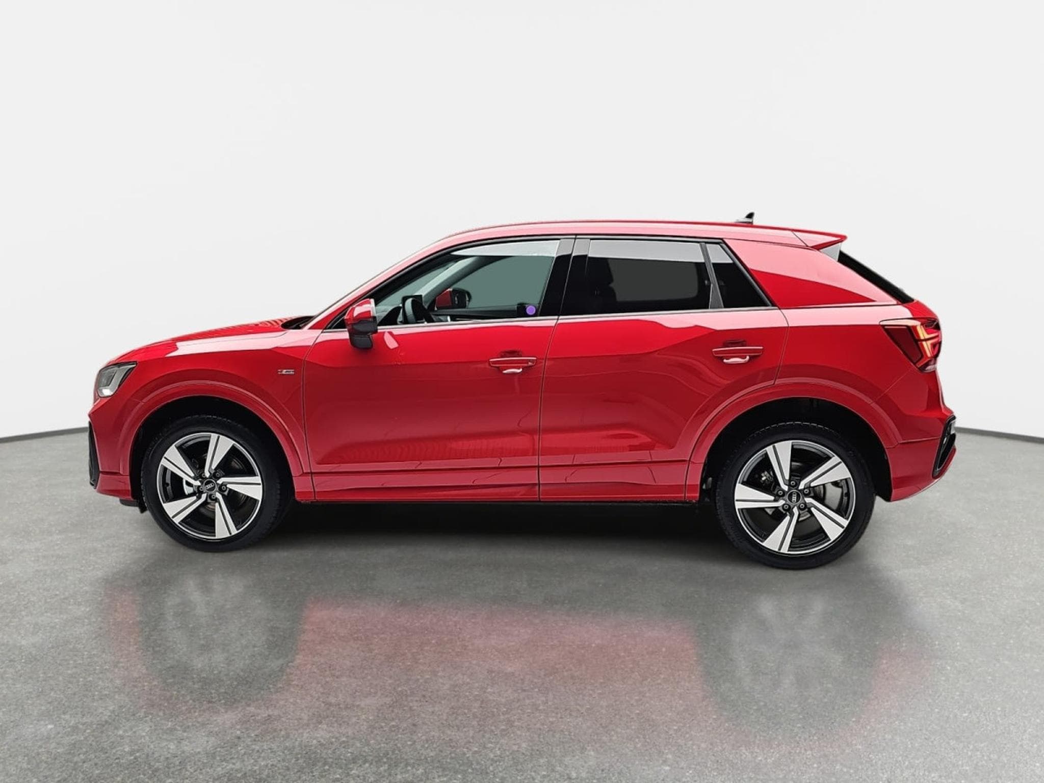 Audi Q2 35 TFSI S-Tronic 150  S-Line (2025) - Photo 5