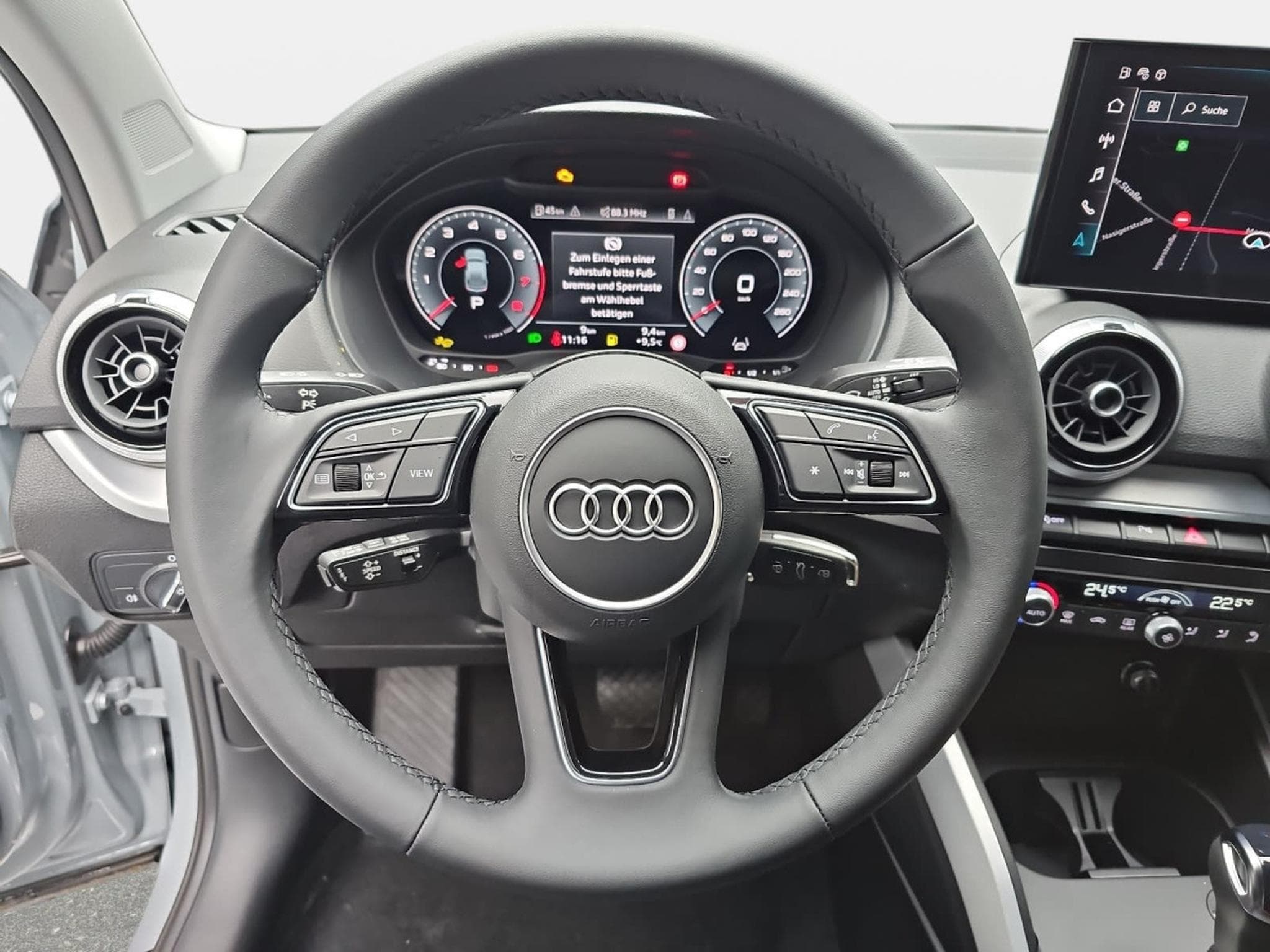 Audi Q2 35 TFSI S-Tronic 150  S-Line (2025) - Photo 12