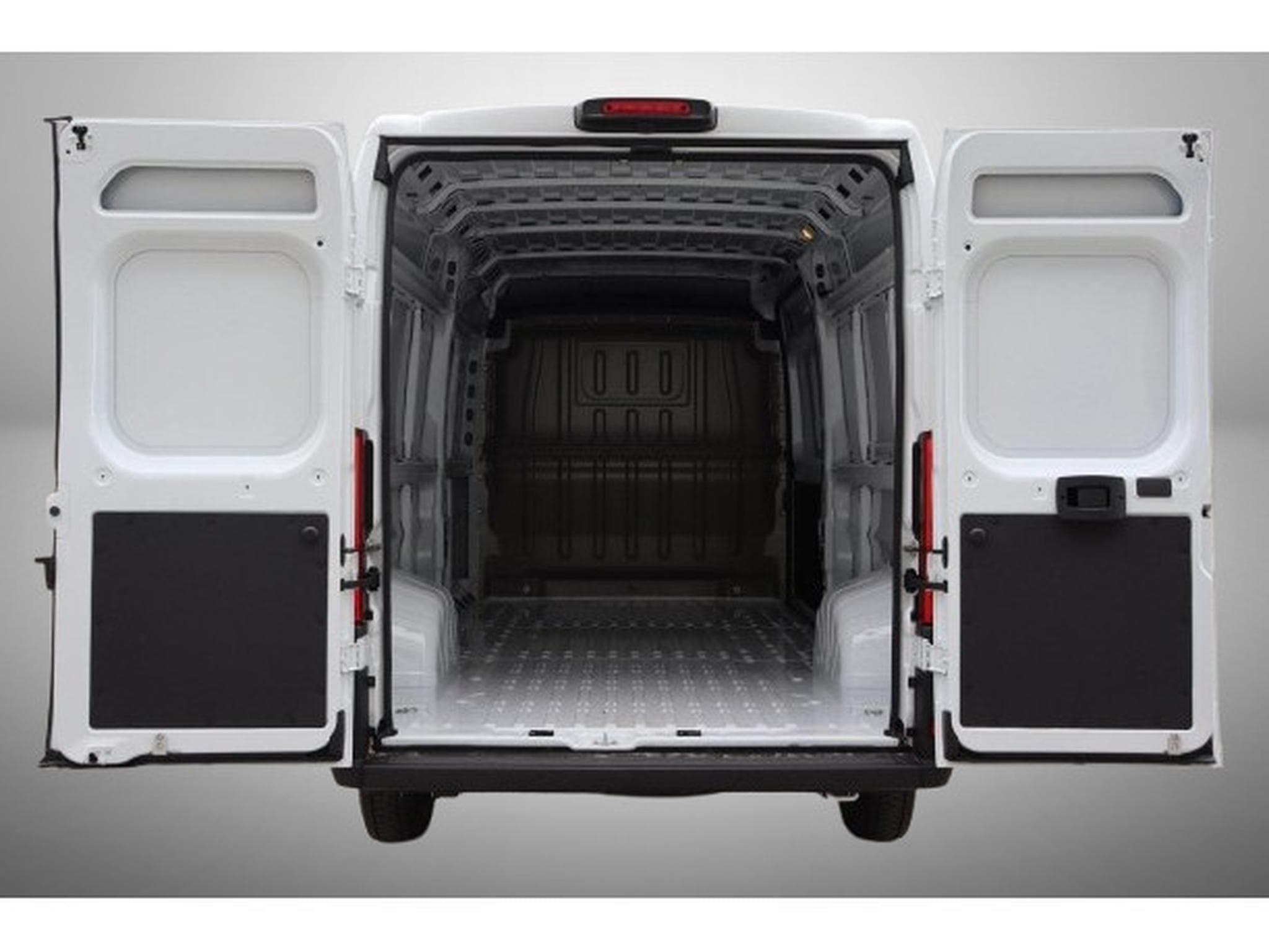 Peugeot Boxer 2.2 BlueHDI 180 EAT8 L3H2 (2026) - Foto 19