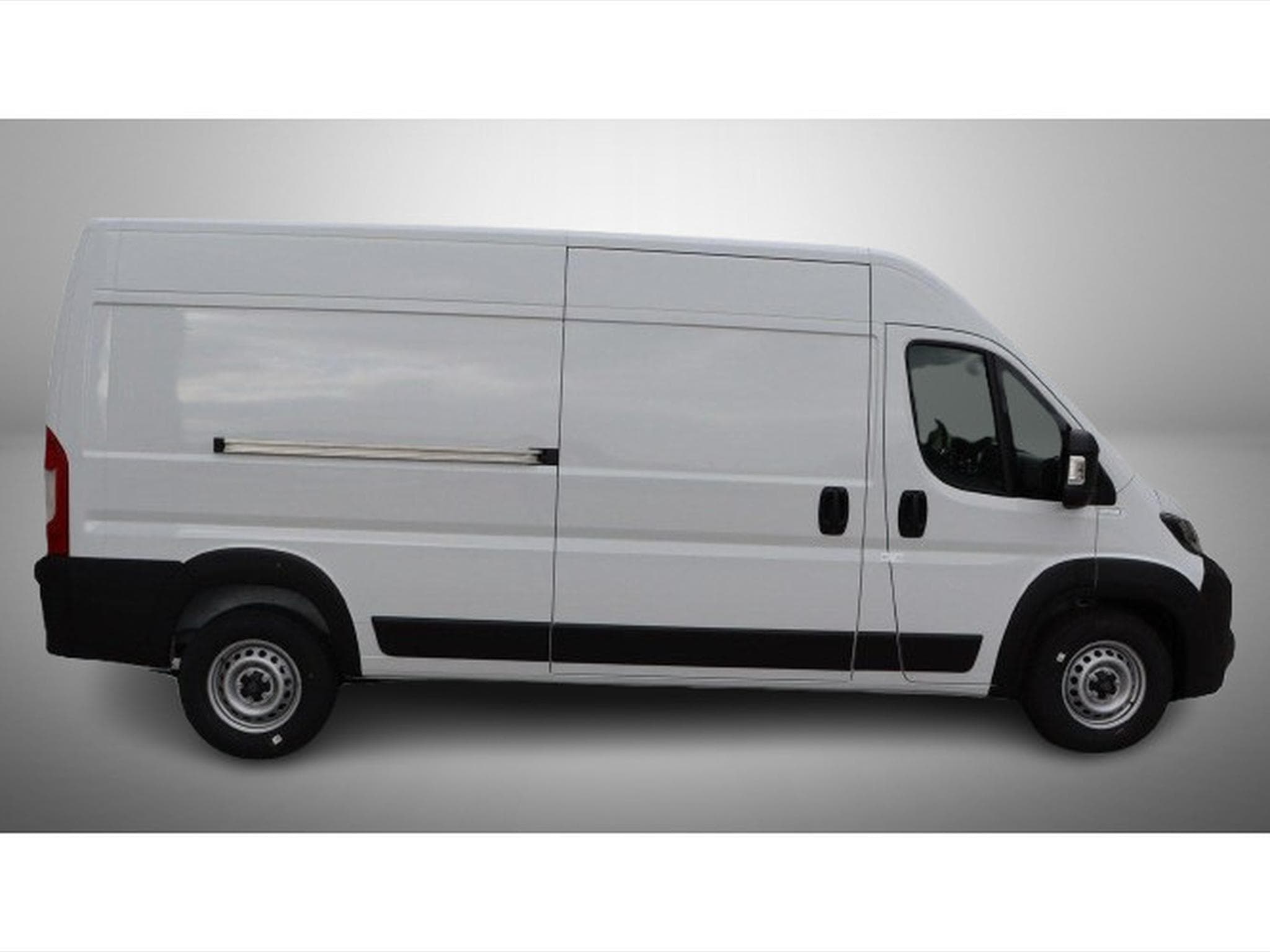 Peugeot Boxer 2.2 BlueHDI 180 EAT8 L3H2 (2026) - Foto 4