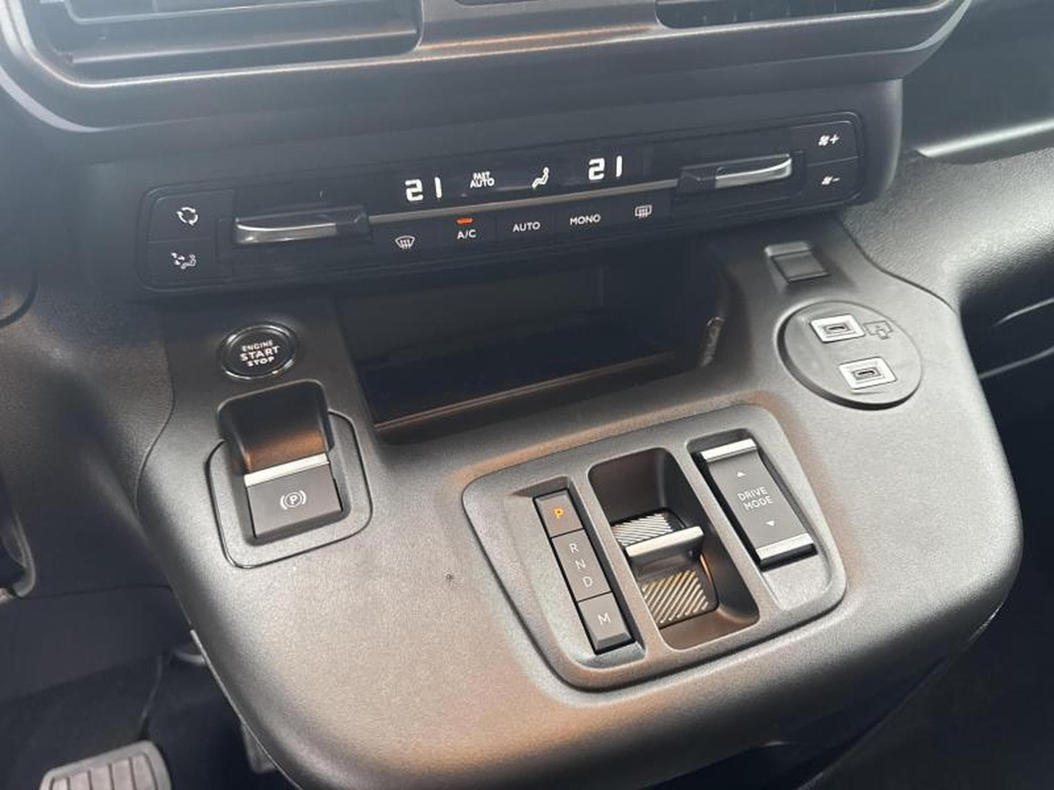Opel Combo GS (2025) - Photo 19