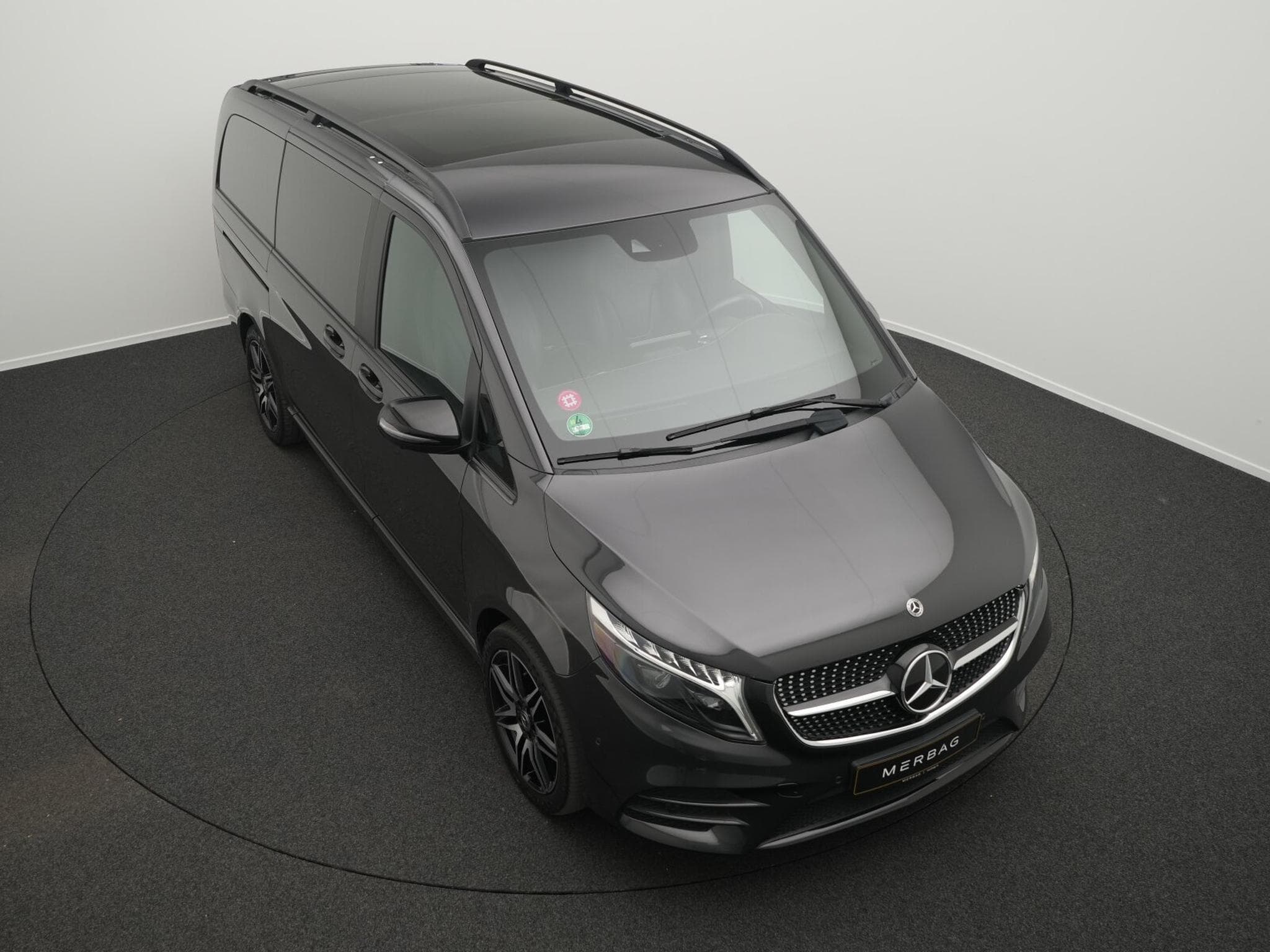 Mercedes V d 4MATIC Exclusive Lang (1970) - Photo 10