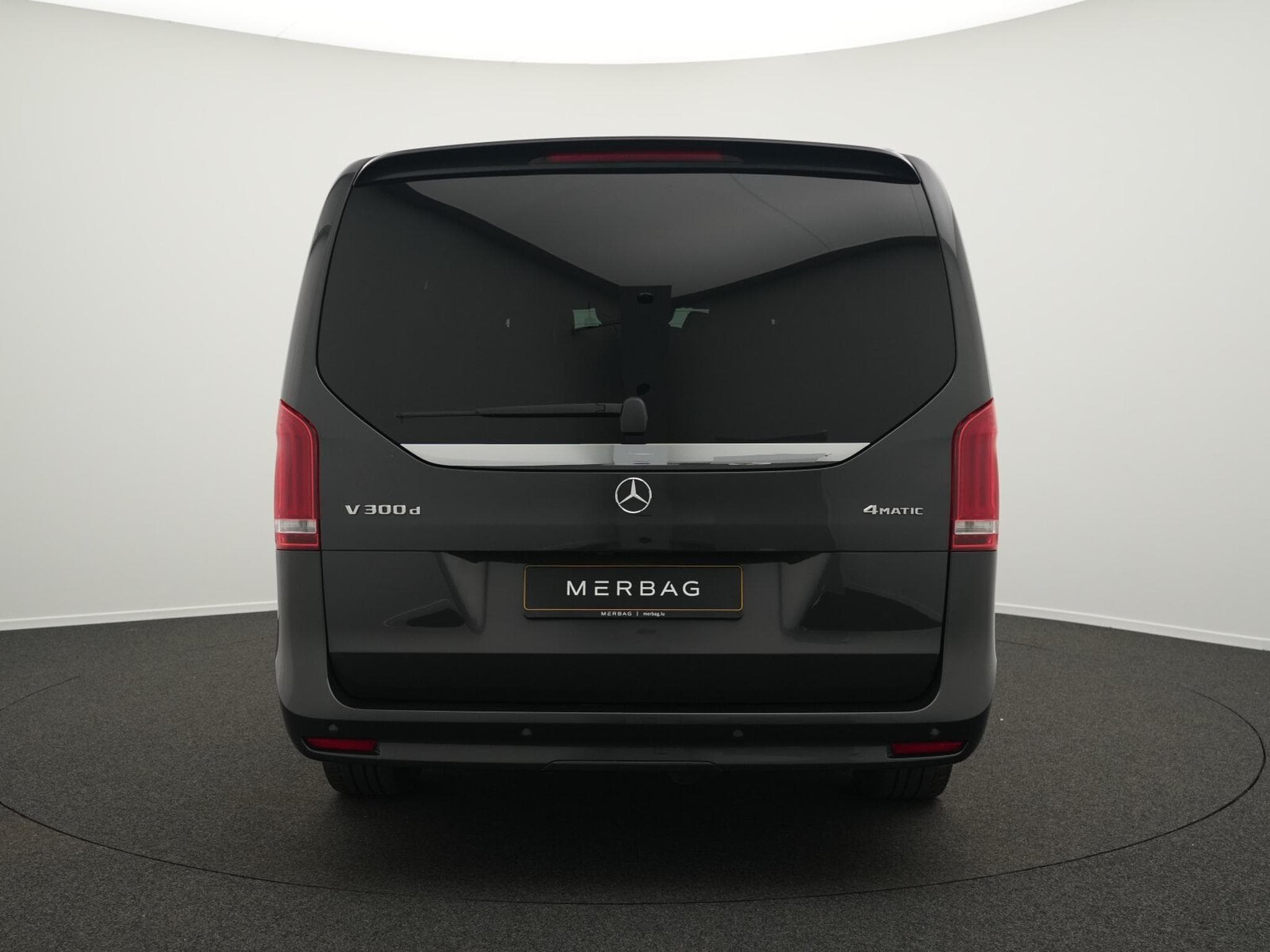 Mercedes V d 4MATIC Exclusive Lang (1970) - Photo 4