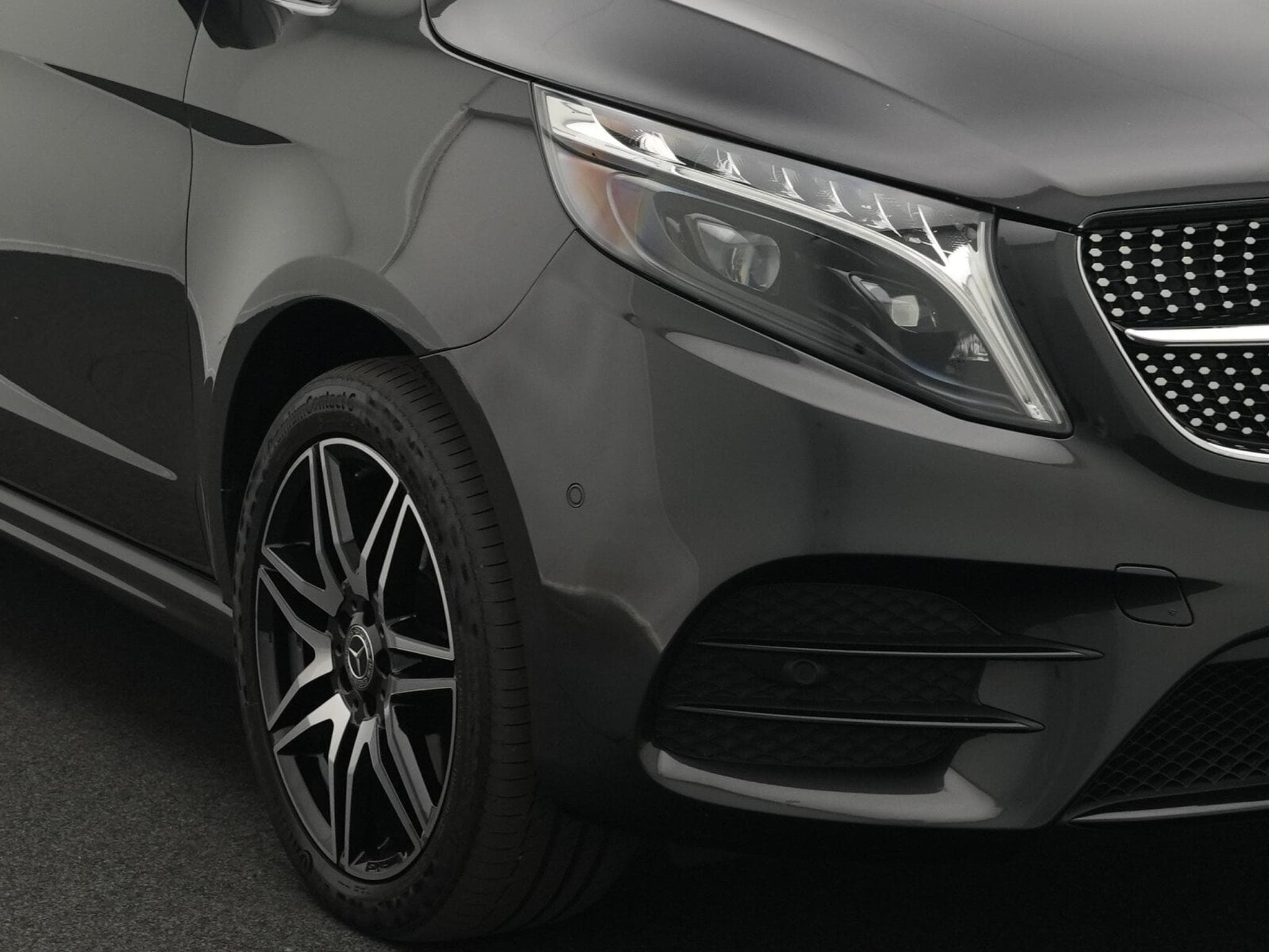Mercedes V d 4MATIC Exclusive Lang (1970) - Photo 7