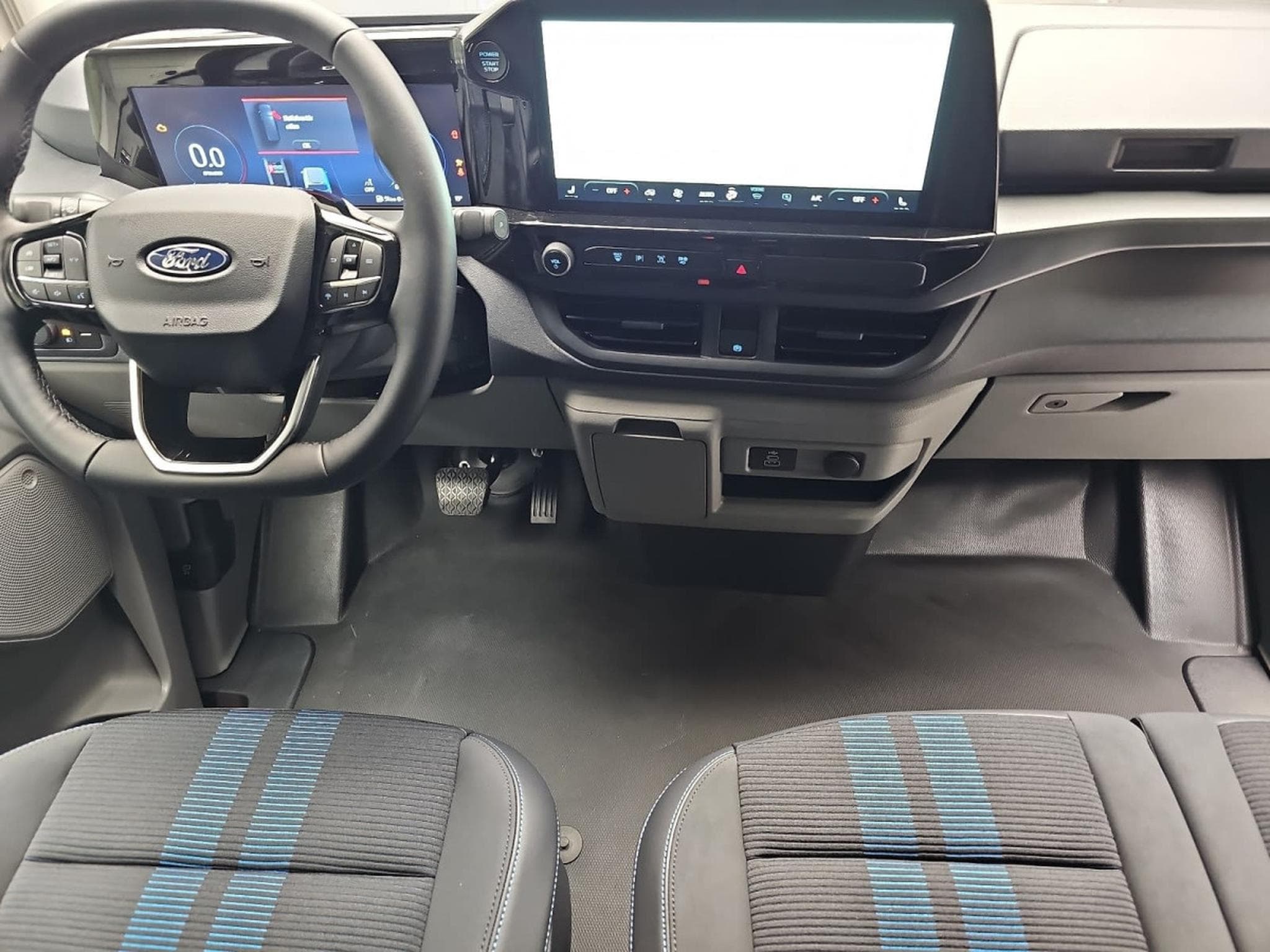 Ford Transit 2.0 ECOBLUE 170 BVA L1H1 Sport (2026) - Foto 7