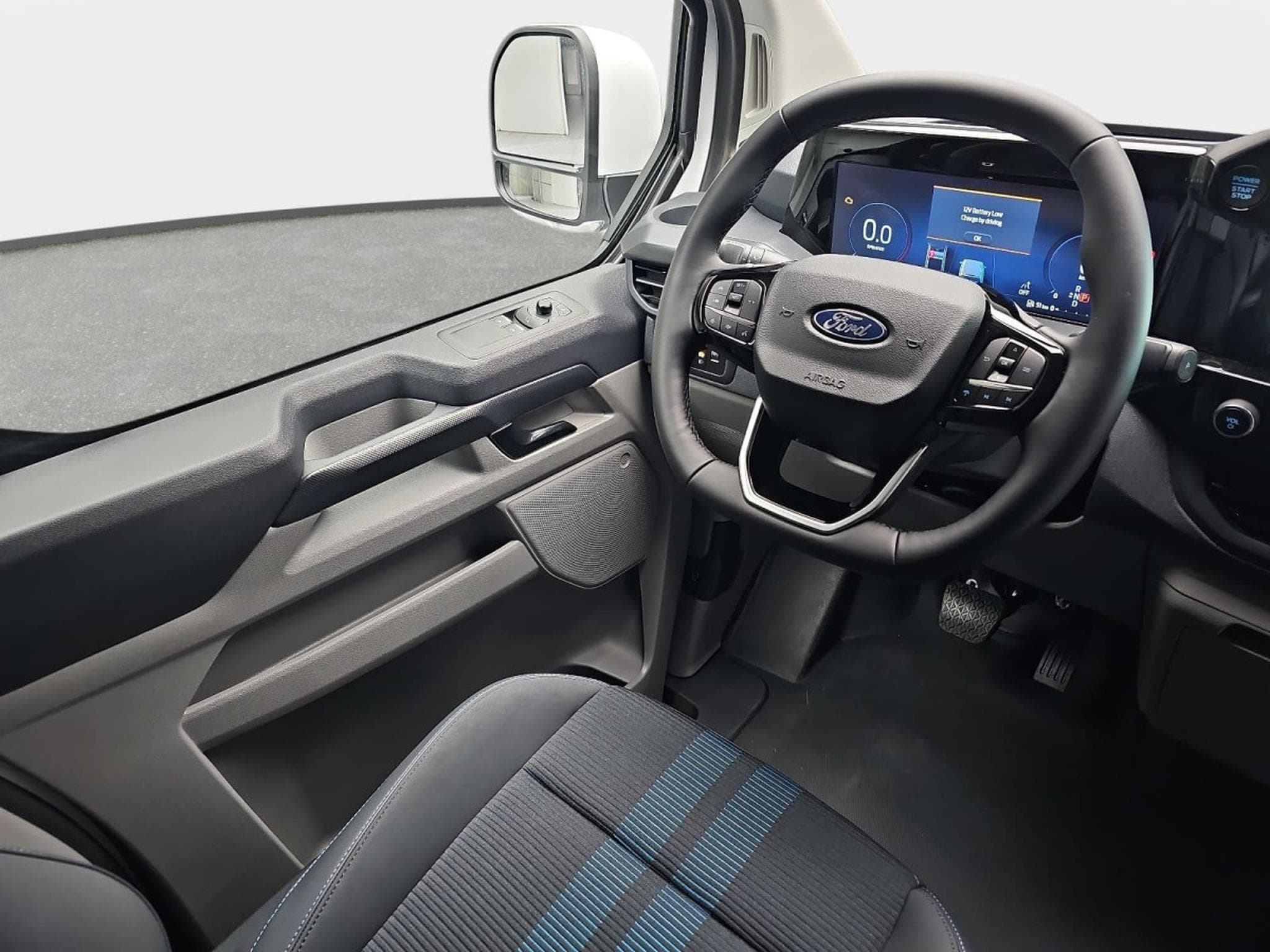 Ford Transit 2.0 ECOBLUE 170 BVA L1H1 Sport (2026) - Foto 8