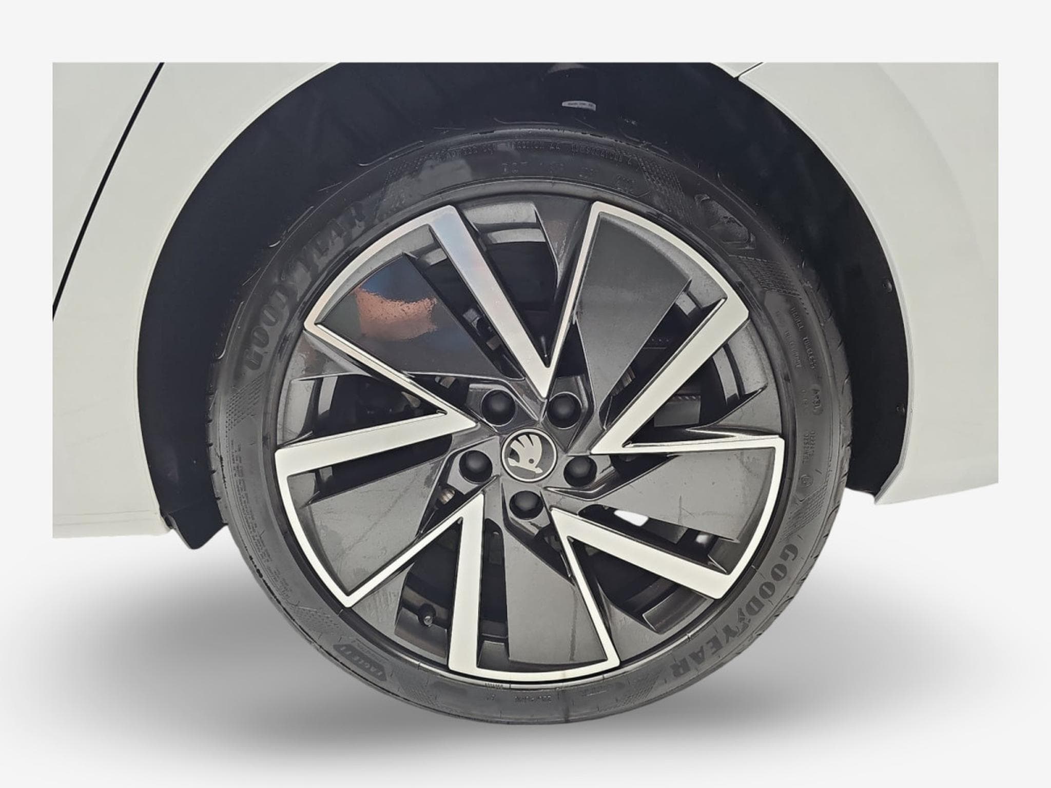 Skoda Octavia 2.0 TDi 150 DSG Sportline (2026) - Photo 6