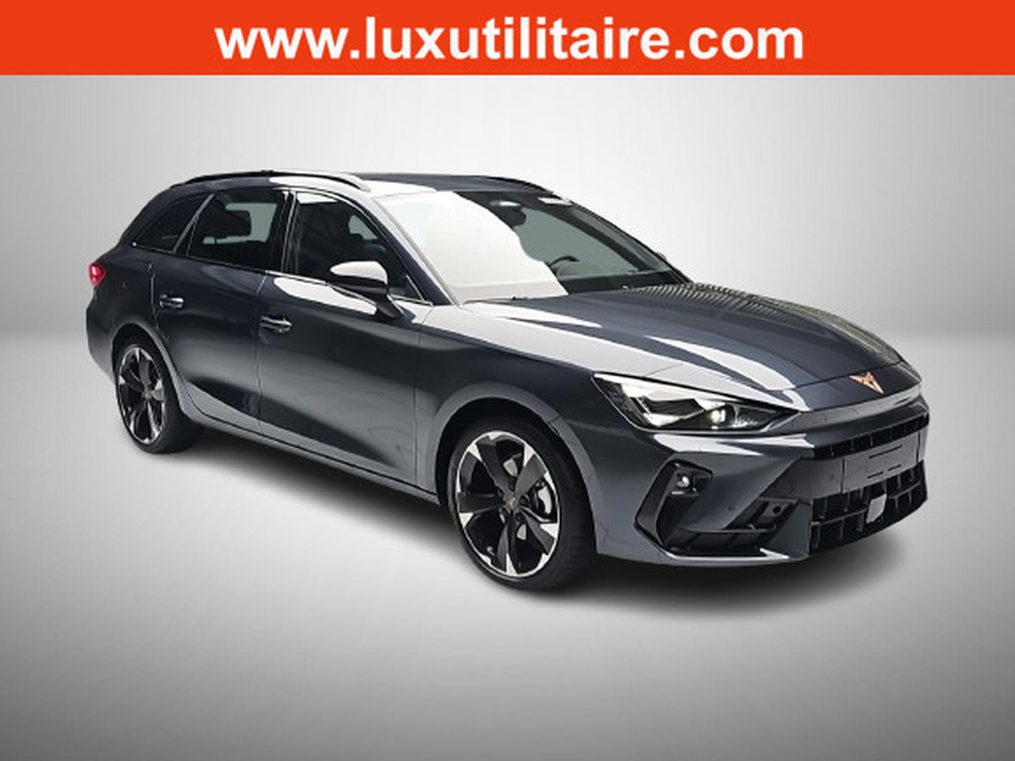 Cupra Leon 1.5 eTSi DSG 150 Kombi (2026) - Photo 1