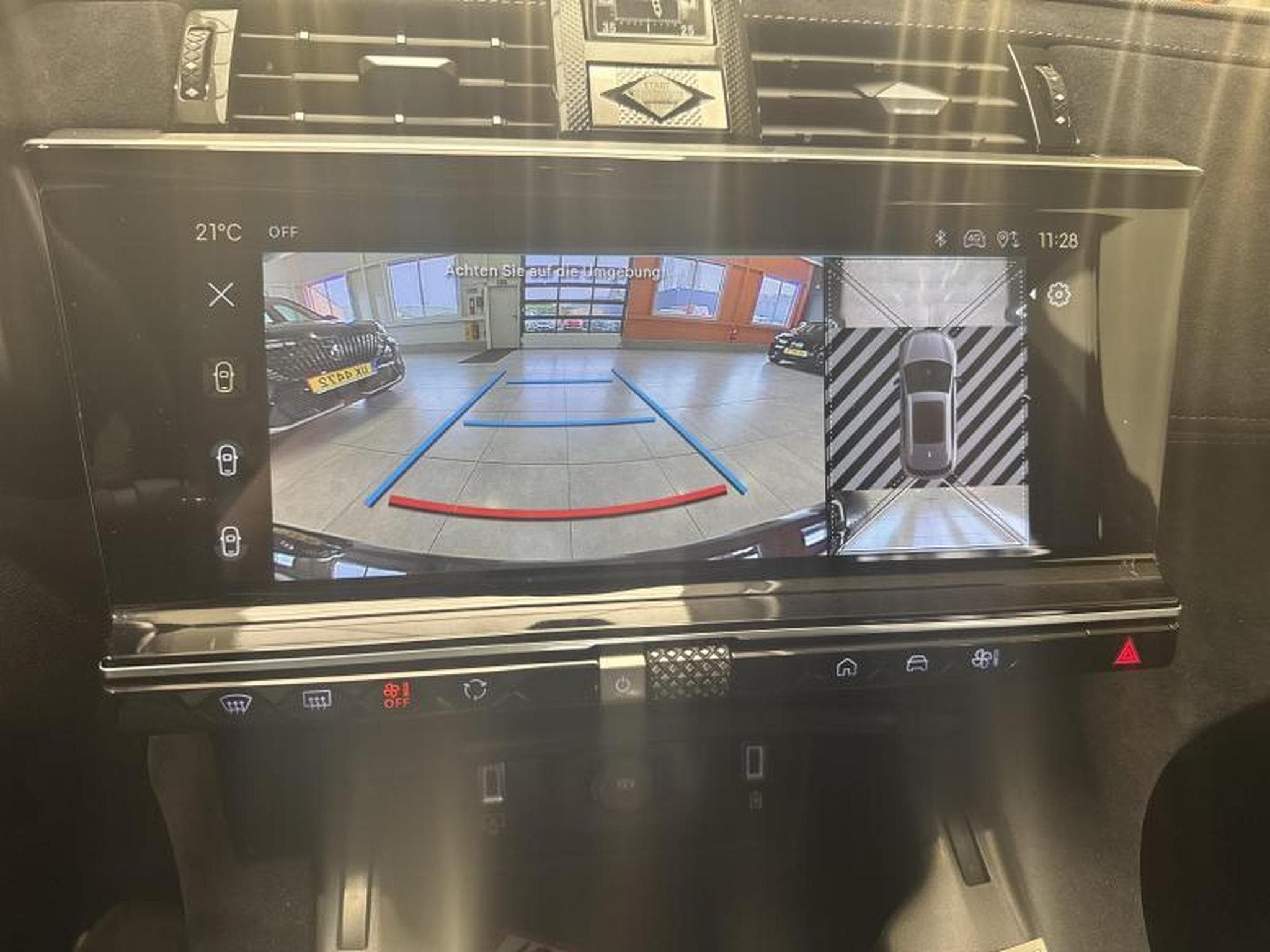 DS Automobiles DS7 E-Tense Performance Line + (2023) - Foto 18