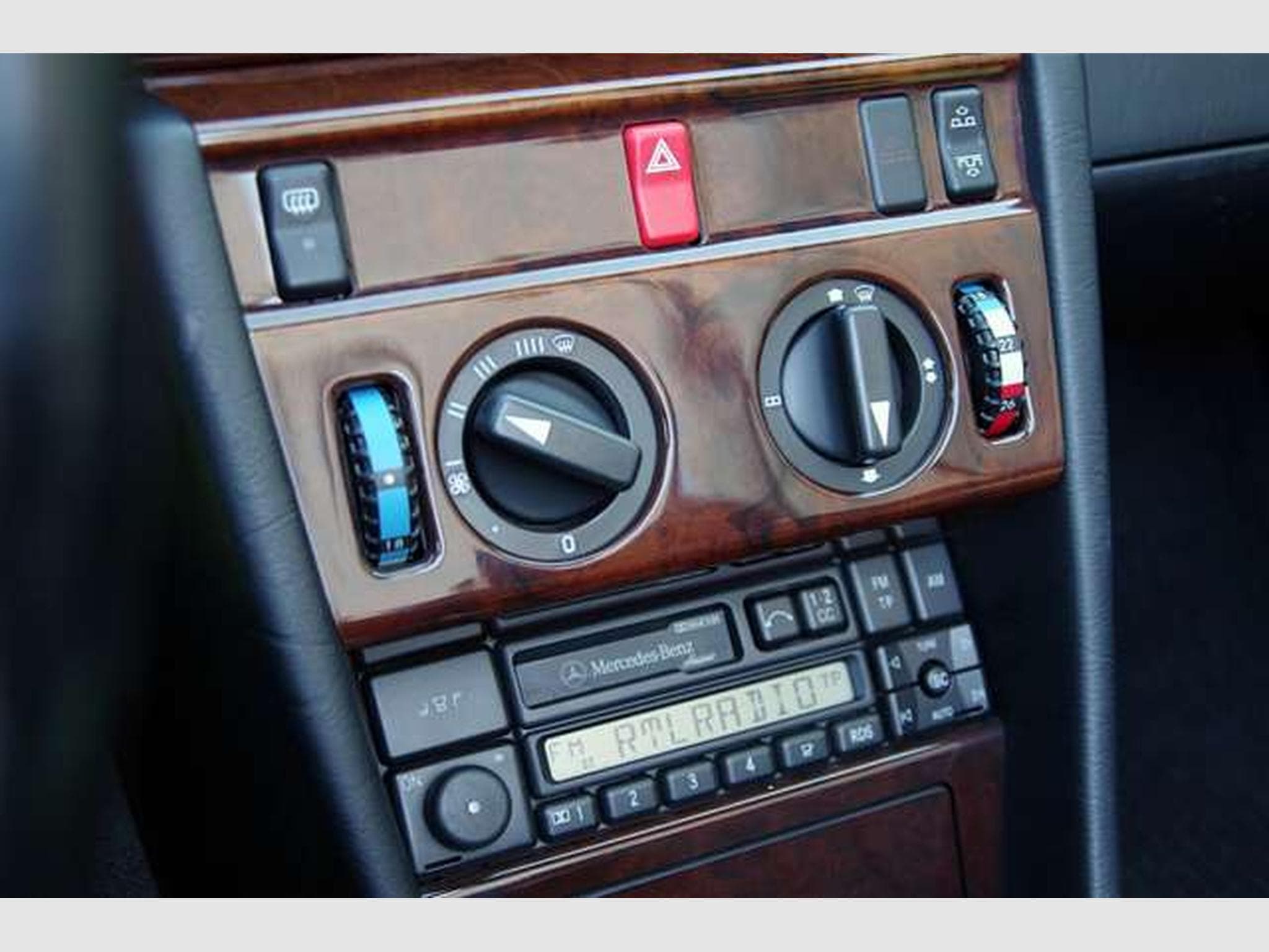 Mercedes E 200 E 200 Cabrio*W124,Automatic,Sitzheizung,Tempomat (1996) - Foto 13