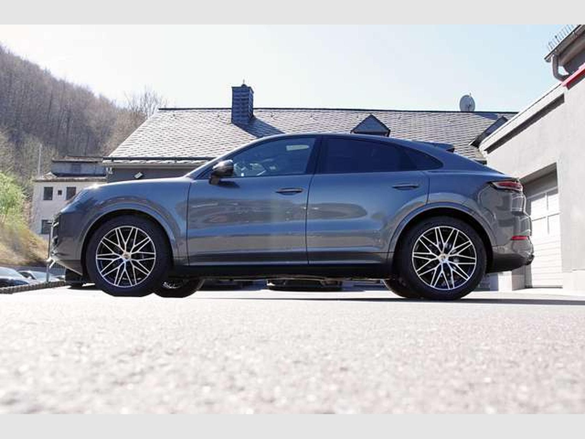 Porsche Cayenne Cayenne Coupe Black Edition*4+1,AVAILABLE TODAY* (2025) - Foto 3