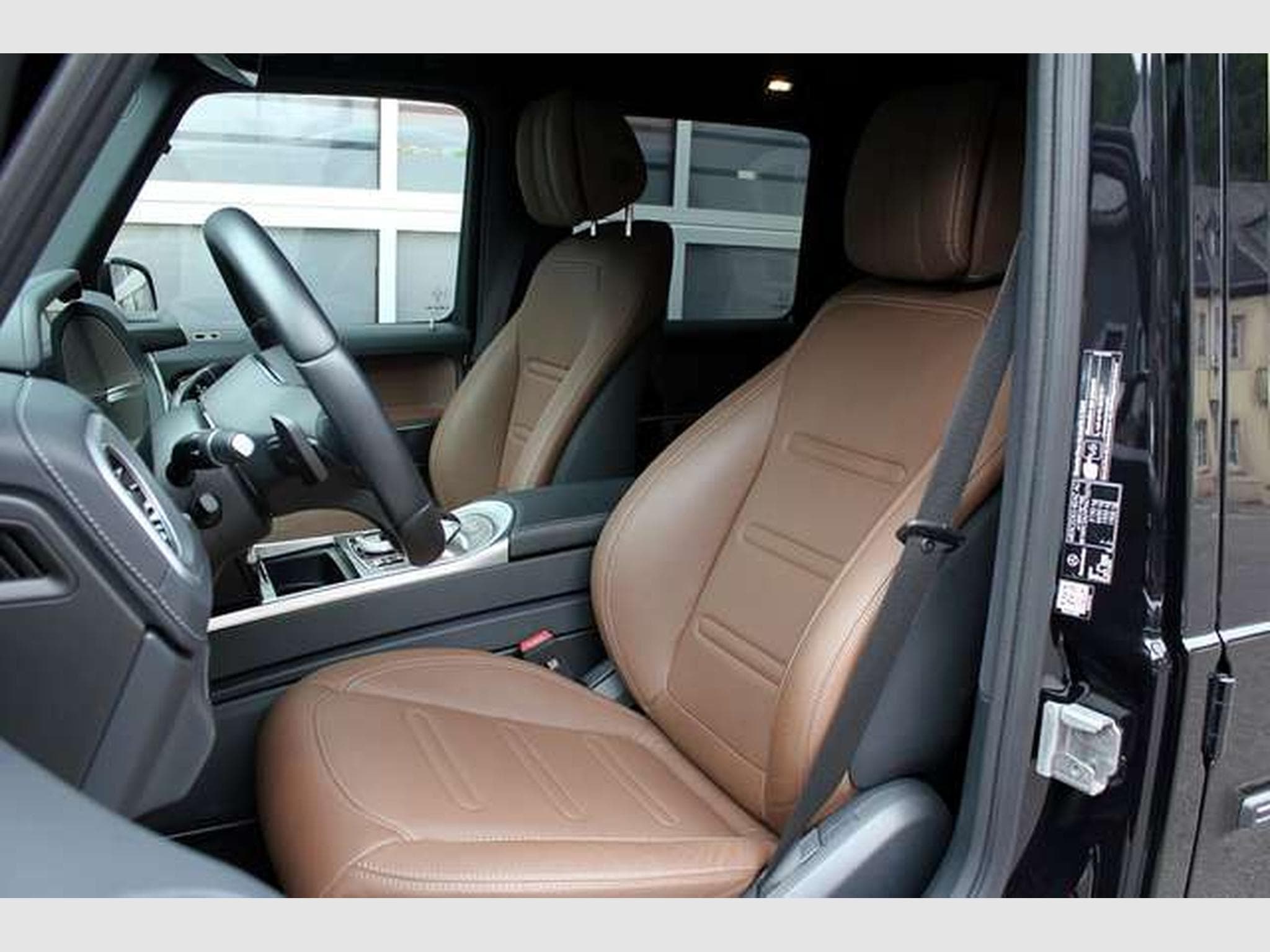 Mercedes G 400 G 400 d Exclusive*NightPaket,AHK,Carbon,Standhz* (2023) - Photo 5