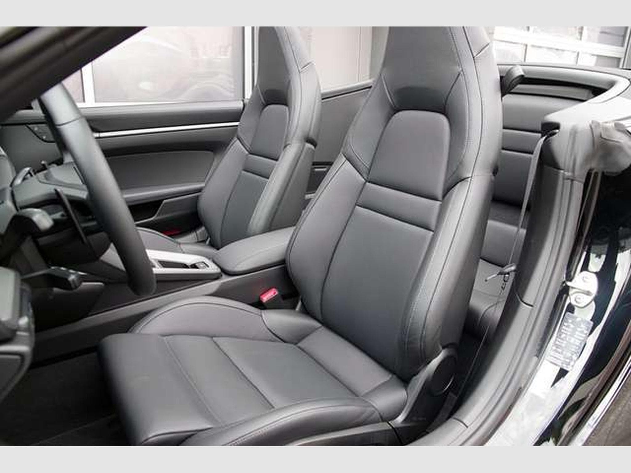 Porsche 911 992.2*Sportabg.,Chrono,BOSE,Sitzlüftung,14-Wege* (2026) - Photo 4