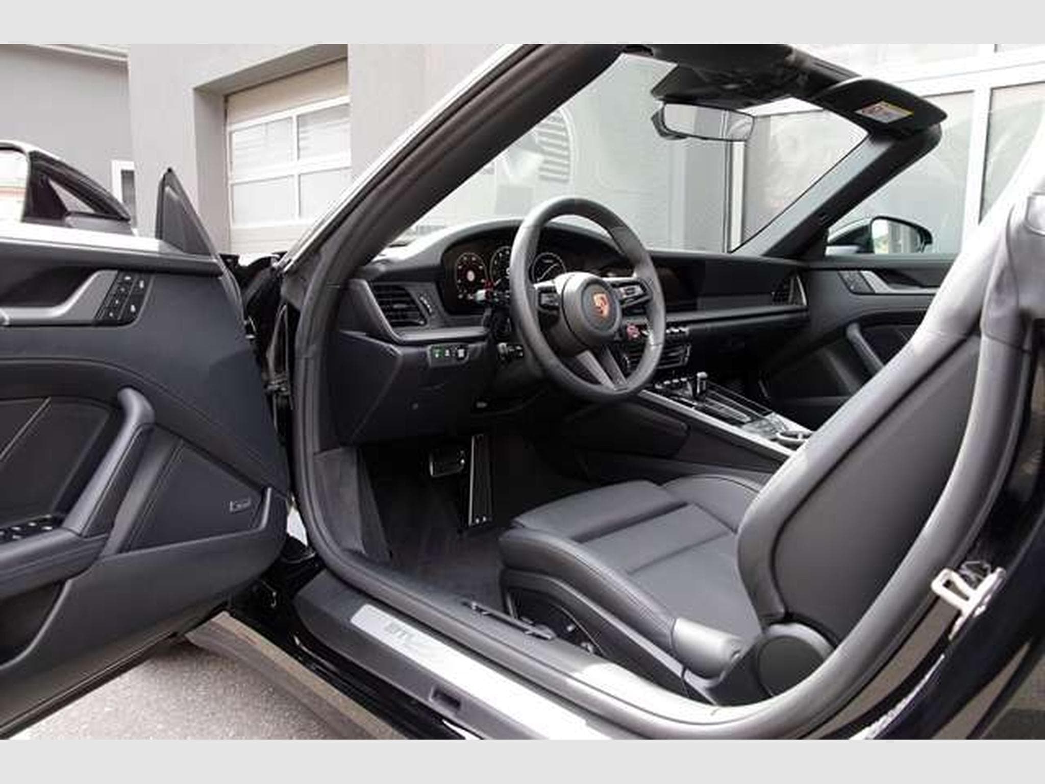 Porsche 911 992.2 4S*ACC,BOSE,Chrono,Sitzlüftung,14Wege,360° (2025) - Foto 4