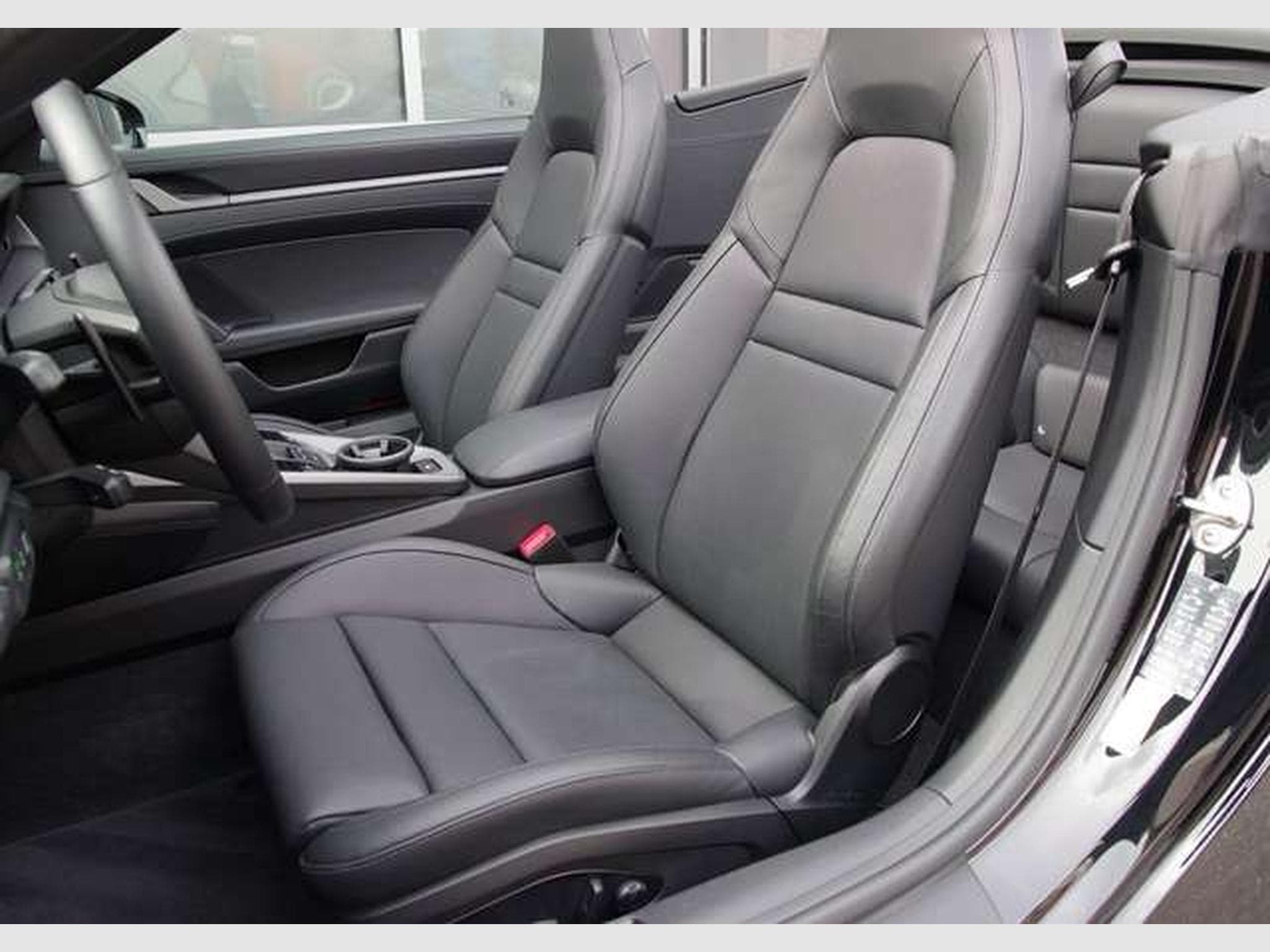 Porsche 911 992.2 4S*ACC,BOSE,Chrono,Sitzlüftung,14Wege,360° (2025) - Foto 5