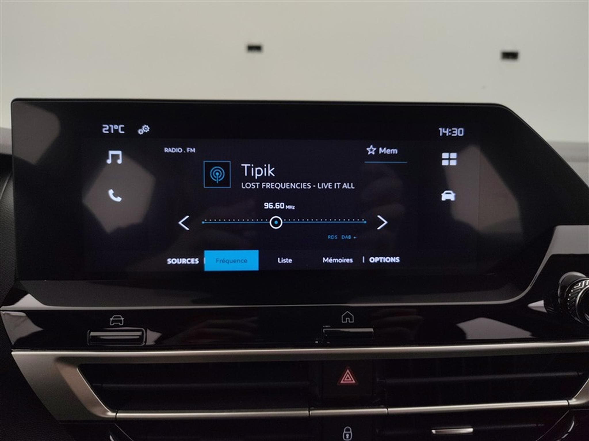Citroen C4 1.2 PureTech Live S&S (EU6.4) (2022) - Photo 11