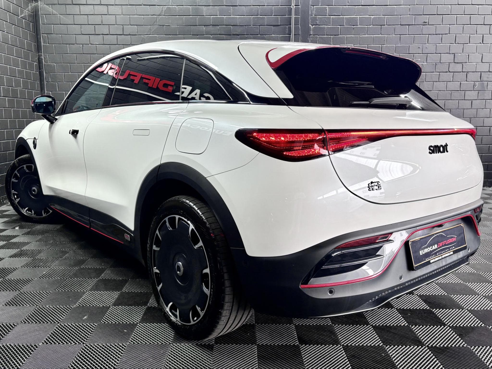 Smart #3 BEV 66KWH 25TH ANNIVERSARY EDITION AUTO (2024) - Photo 6
