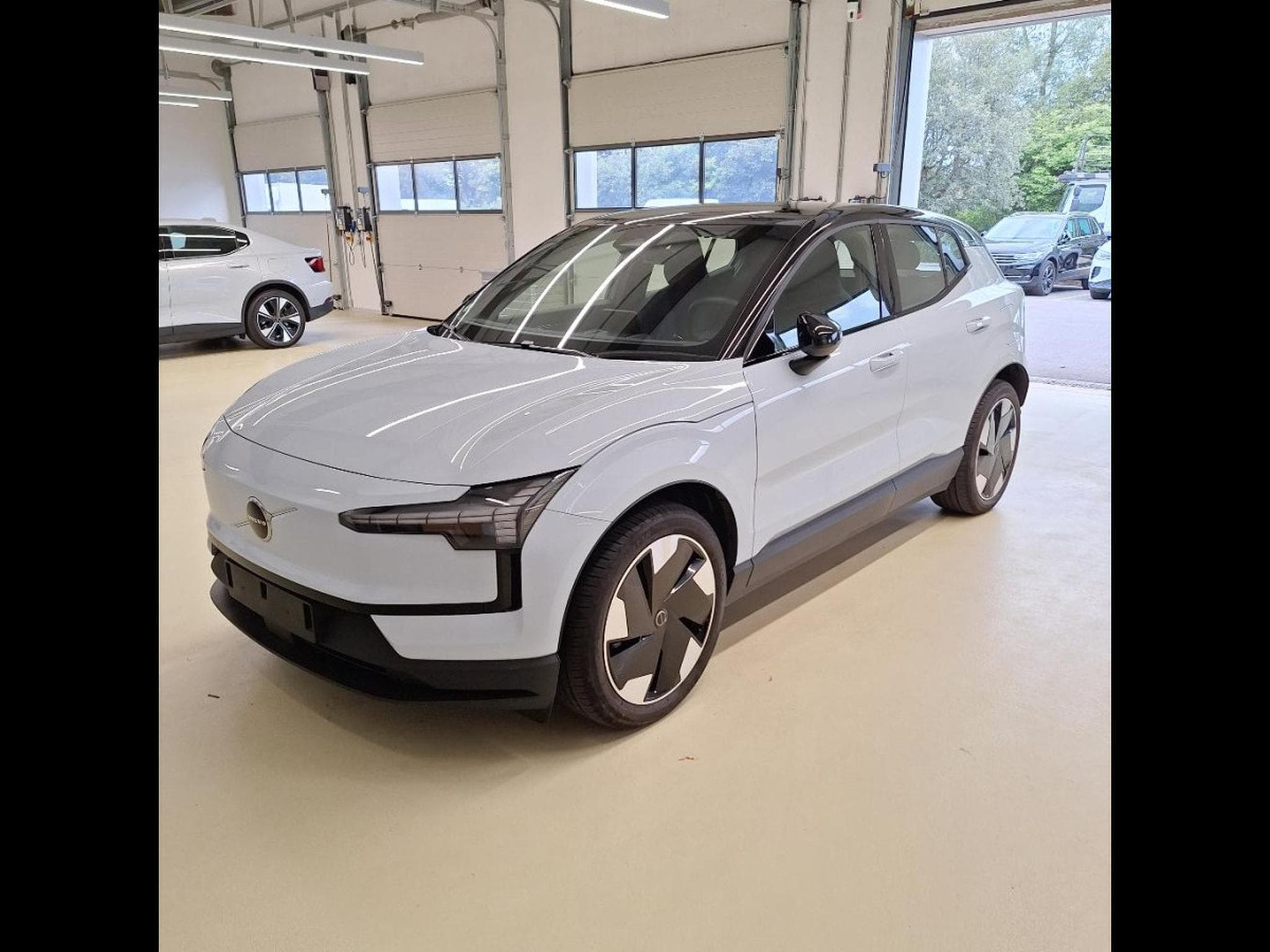 Volvo EX30 BEV 69KWH SINGLE MOTOR EXT. RANGE PLUS *HAYON* ACC * (2024) - Foto 1