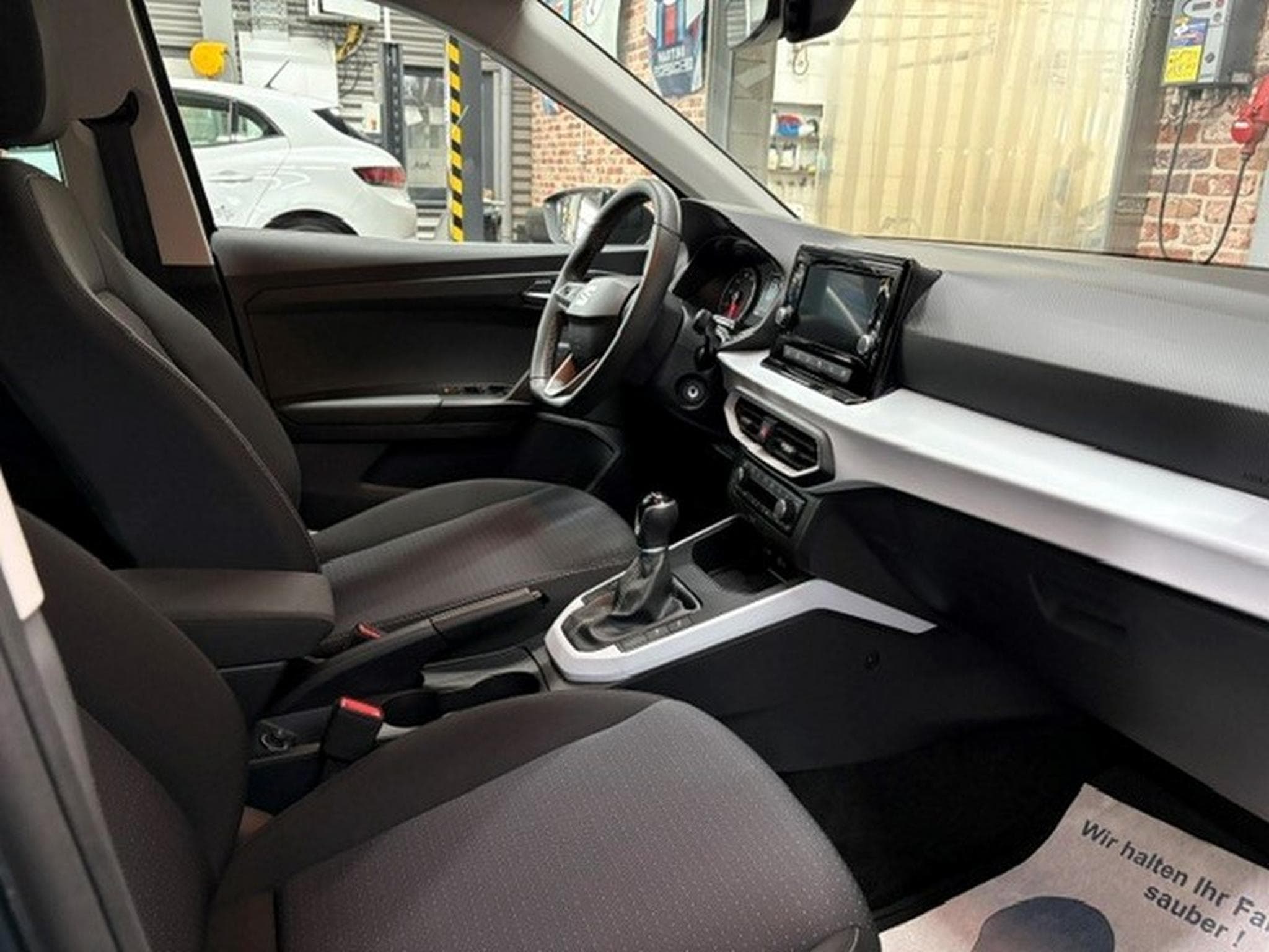 Seat Arona Arona 1.0 TSi 95cv MOVE FULL LINK (2023) - Photo 8