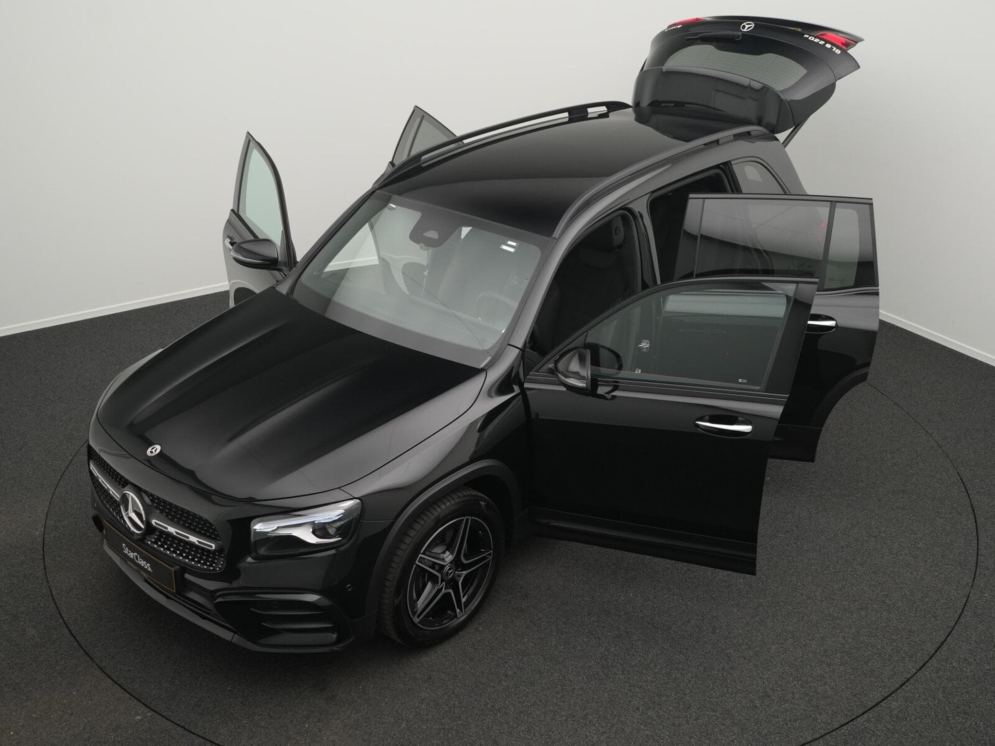 Mercedes GLB 220 d 4MATIC Multi+AHK+Totw+Burm+Night (2025) - Foto 14
