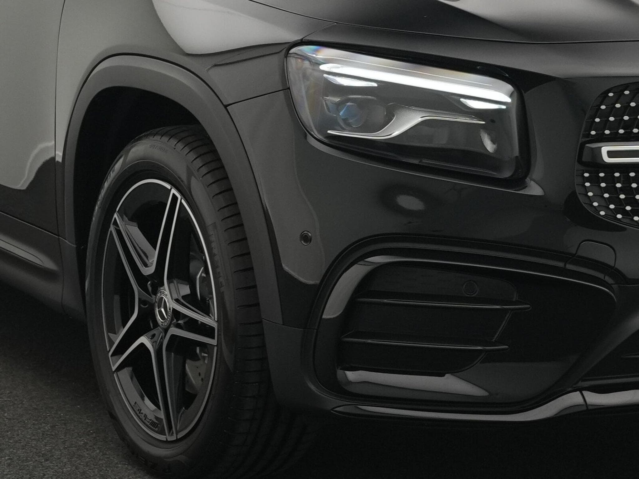 Mercedes GLB 220 d 4MATIC Multi+AHK+Totw+Burm+Night (2025) - Foto 9