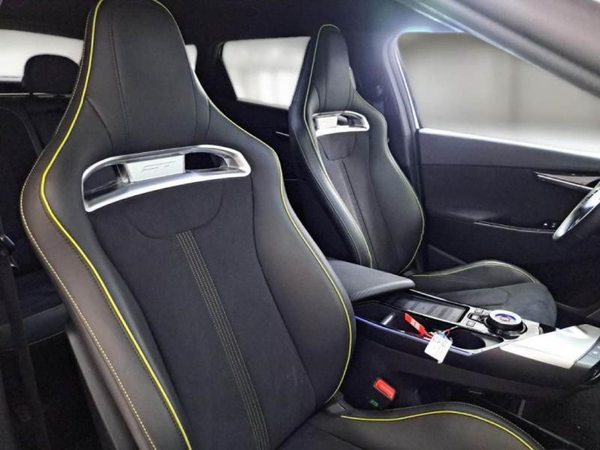 Kia EV6 GT 4WD (2024) - Foto 11