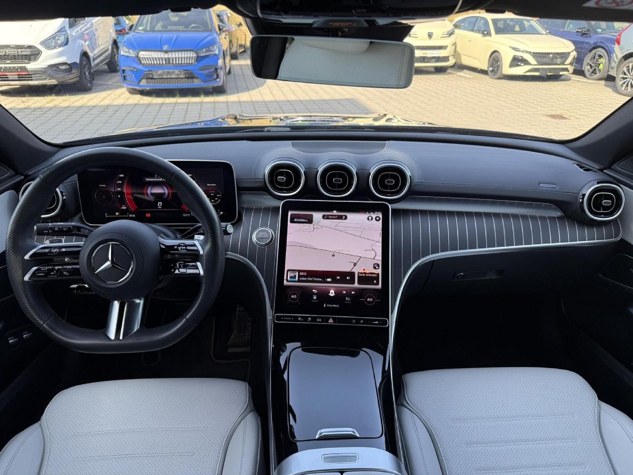Mercedes C 300 AMG-Line (2023) - Foto 19