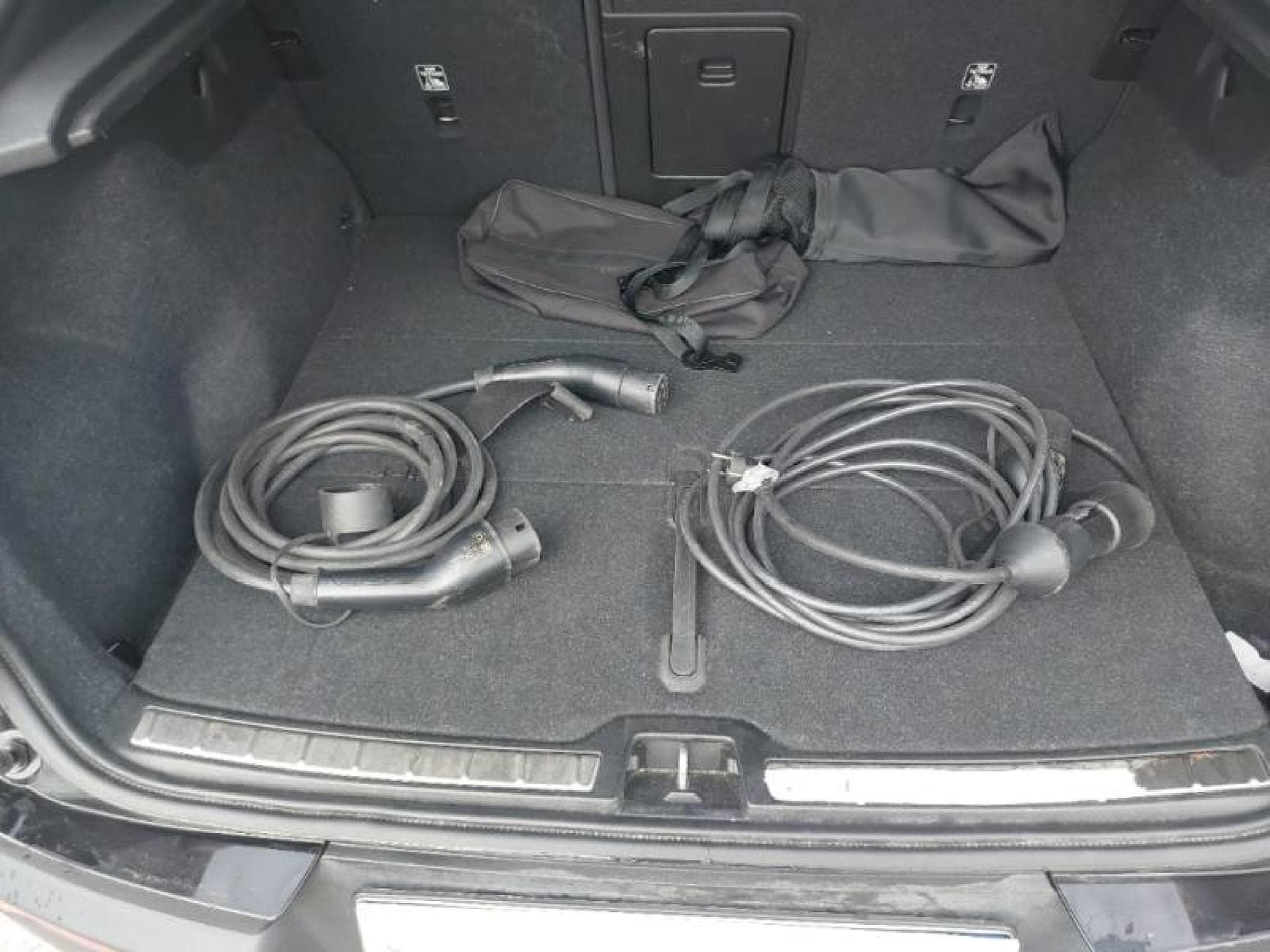 Volvo C40 Ultimate (2022) - Foto 19
