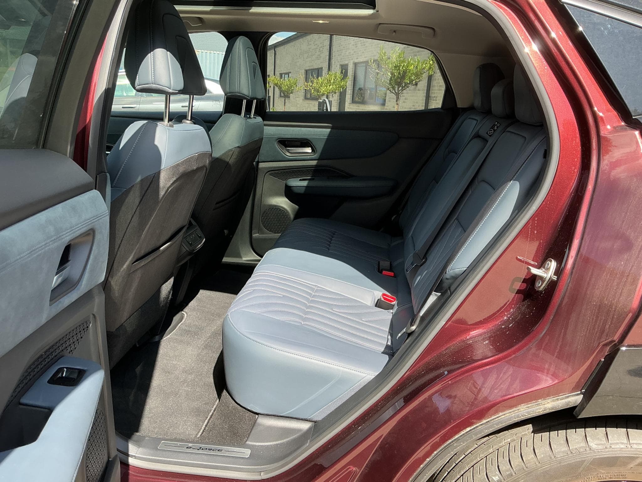 Nissan Ariya Evolve+ Performance e-4ORCE (2024) - Foto 5