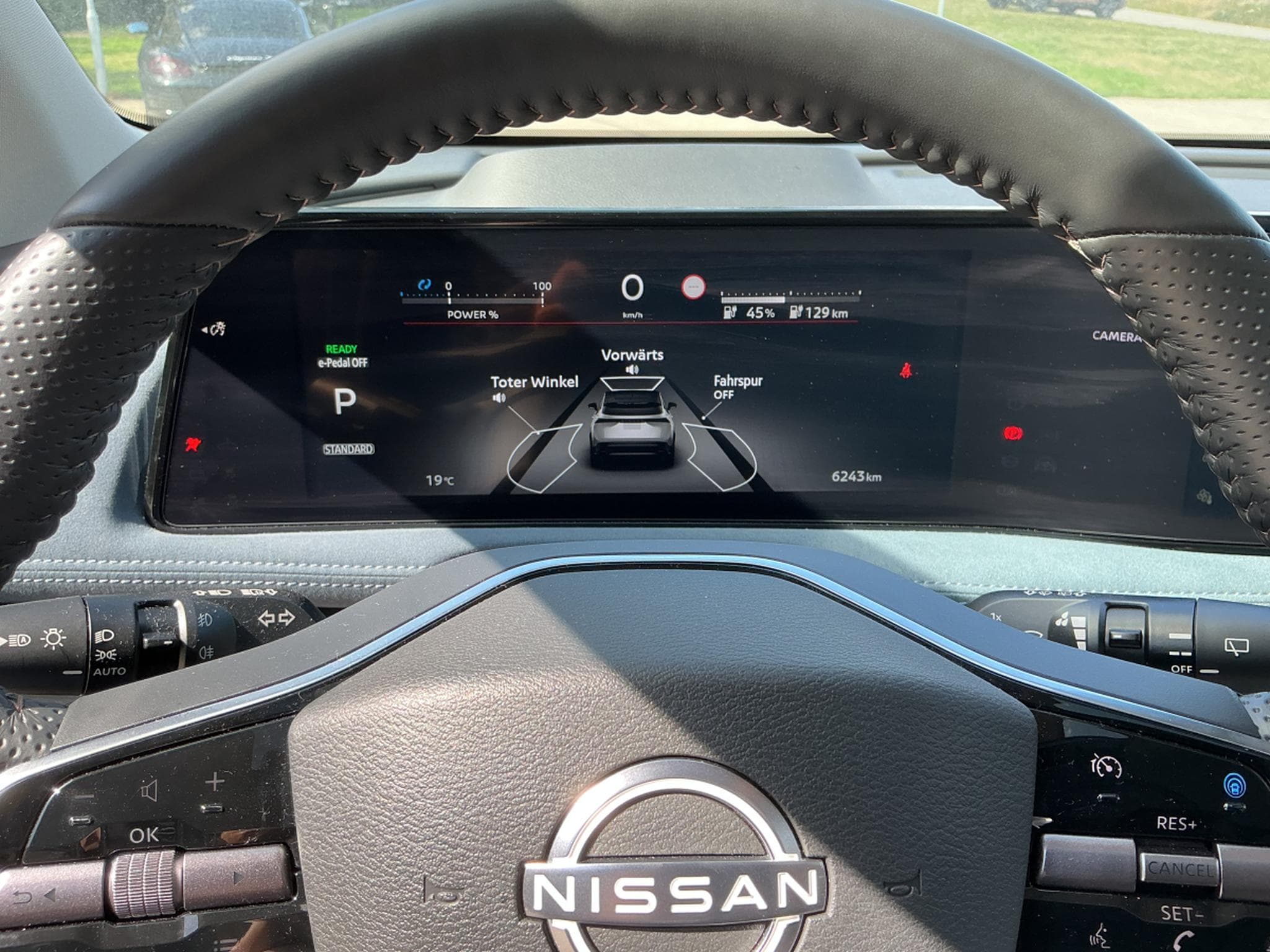 Nissan Ariya Evolve+ Performance e-4ORCE (2024) - Foto 8