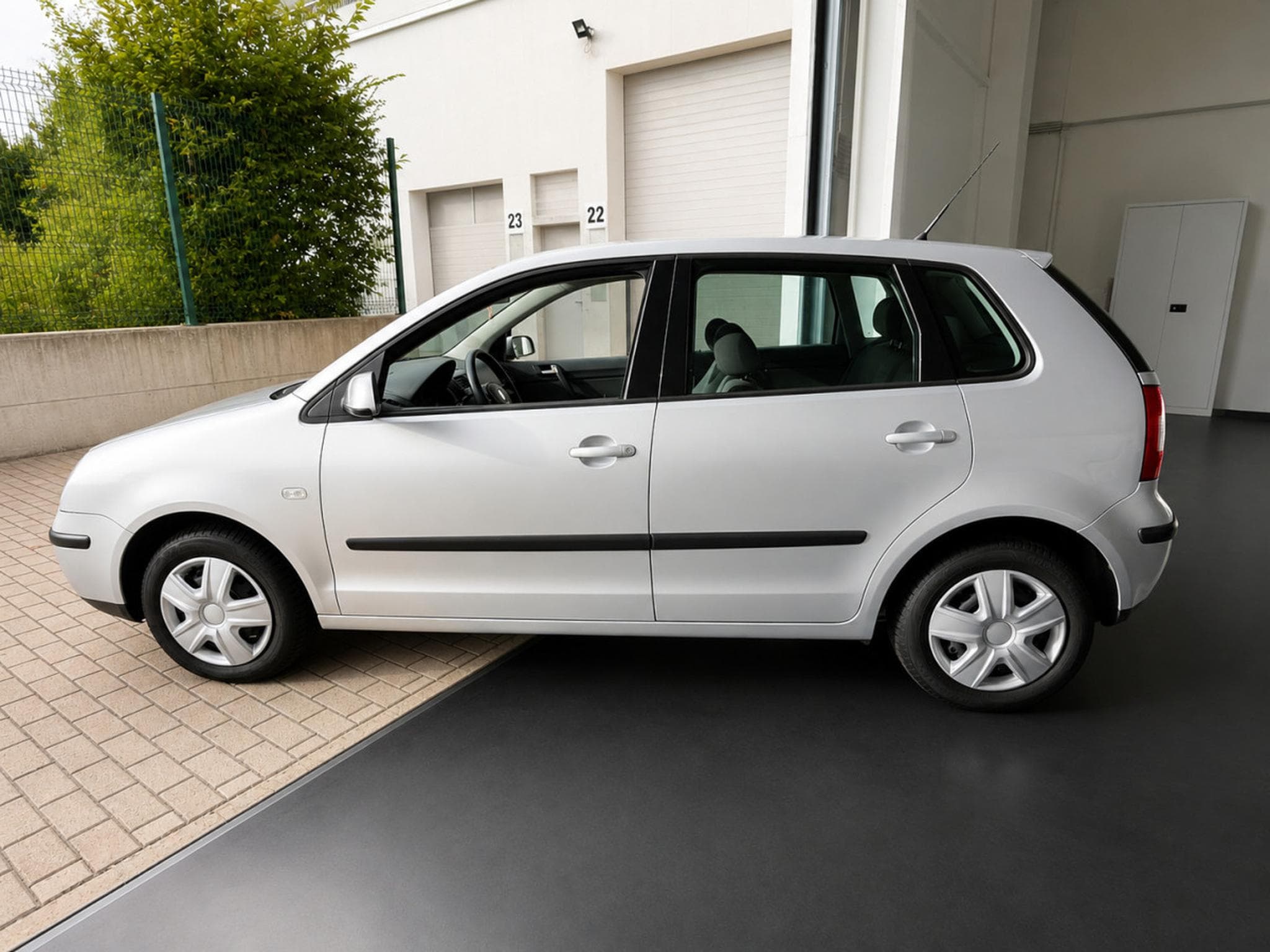 VW Polo 1.4 75ch Comfortline Clim (2003) - Photo 2