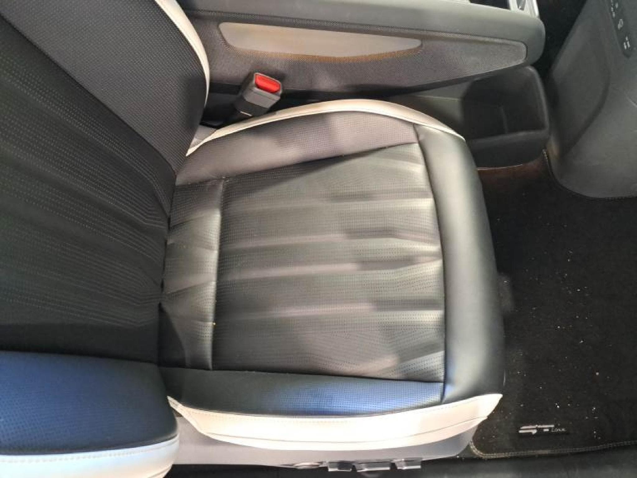 Kia EV9 GT-line Launch Edition (2023) - Foto 15