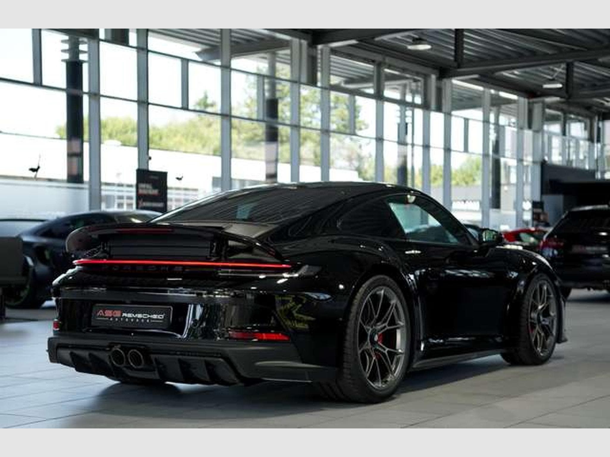 Porsche 911 GT3 Touring *LIFT *Chrono *Vollschale (2023) - Foto 7