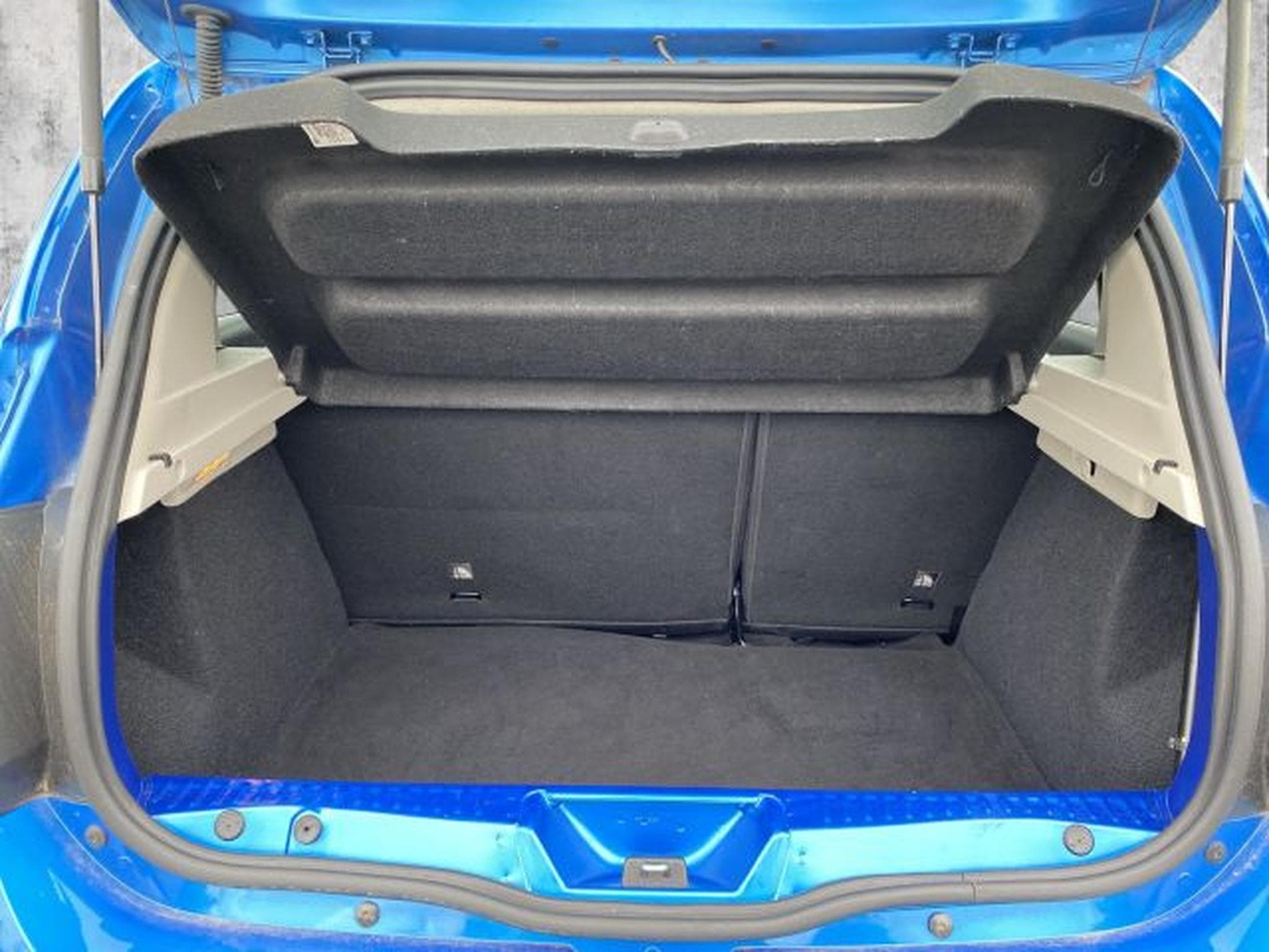 Dacia Sandero Sandero II Stepway Anniversary NAVI LED RFK SHZG (2019) - Photo 10