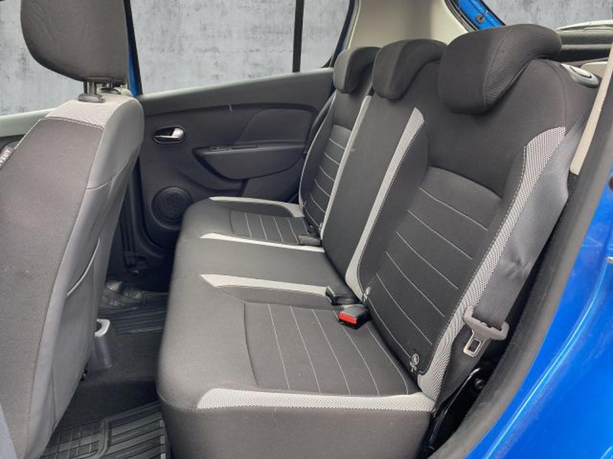 Dacia Sandero Sandero II Stepway Anniversary NAVI LED RFK SHZG (2019) - Photo 12