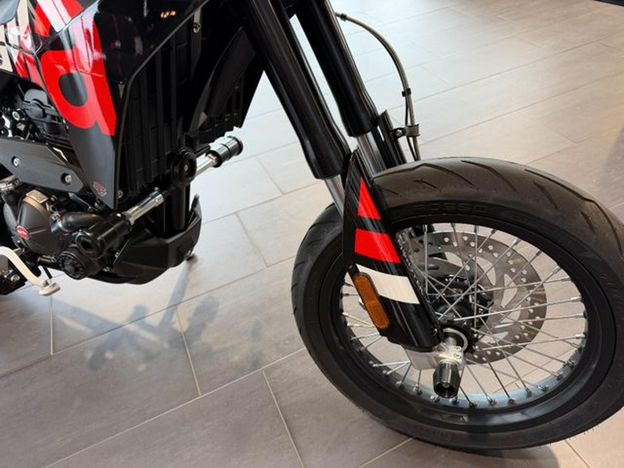 Aprilia SX 125 1.Hand Top Zustand (2025) - Photo 9