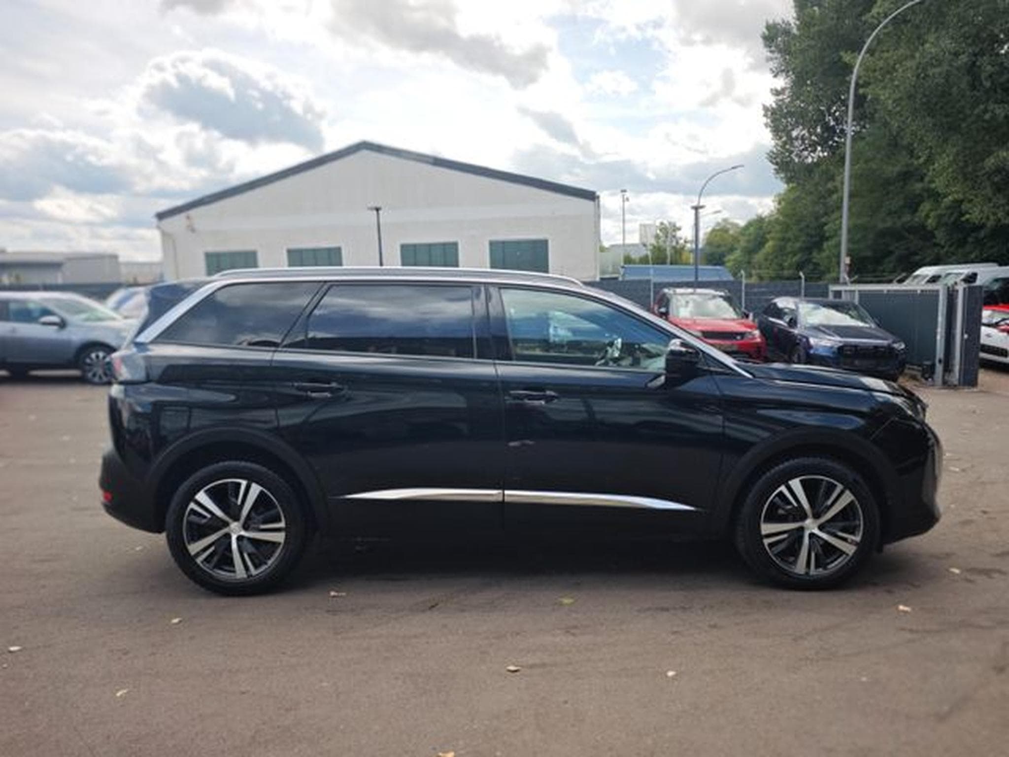 Peugeot 5008 5008 HYBRID 136 ALLURE PACK *FACELIFT*7 SITZE* (2024) - Photo 14