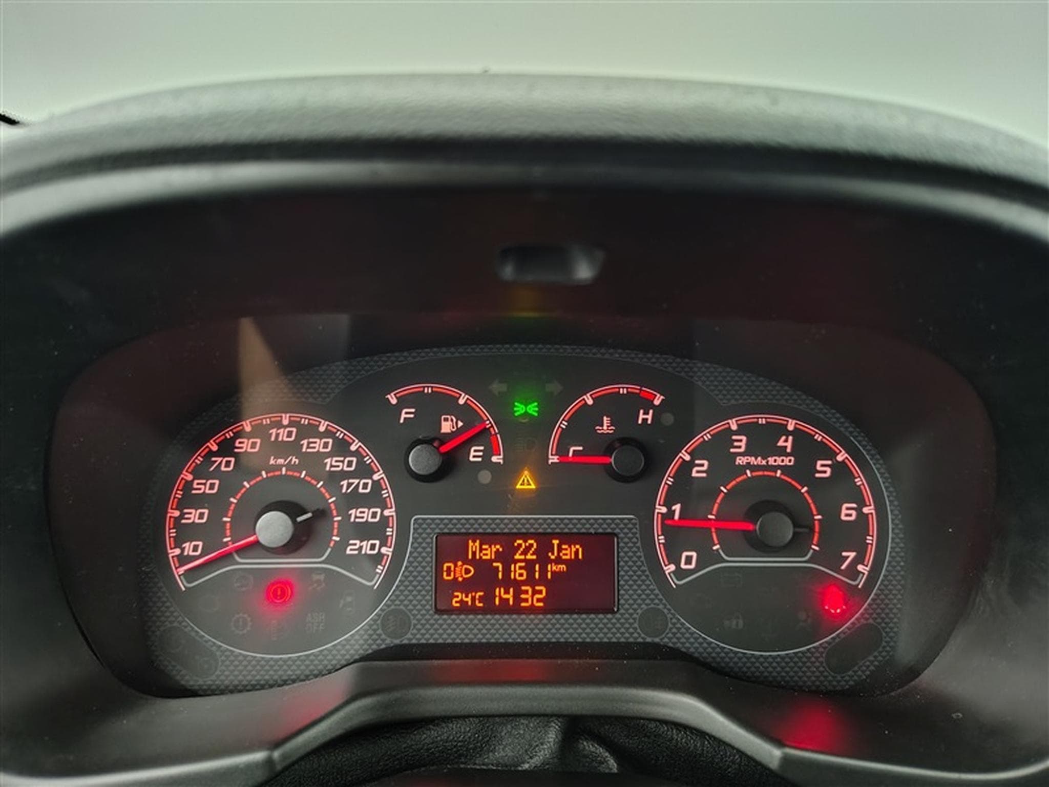Fiat Fiorino 1.3 Multijet Base Ecojet (EU6.2) (2021) - Photo 10