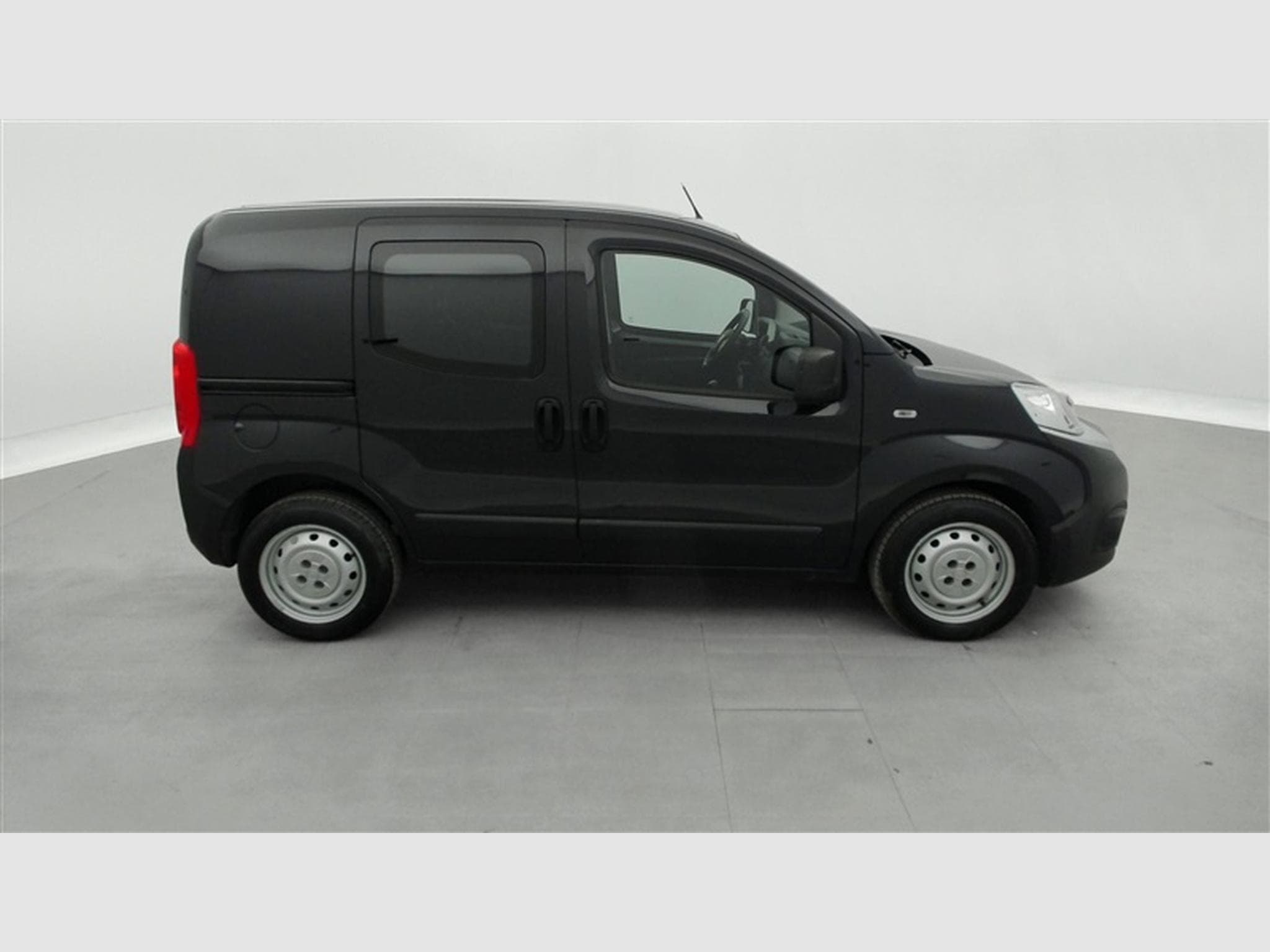 Fiat Fiorino 1.3 Multijet Base Ecojet (EU6.2) (2021) - Photo 21