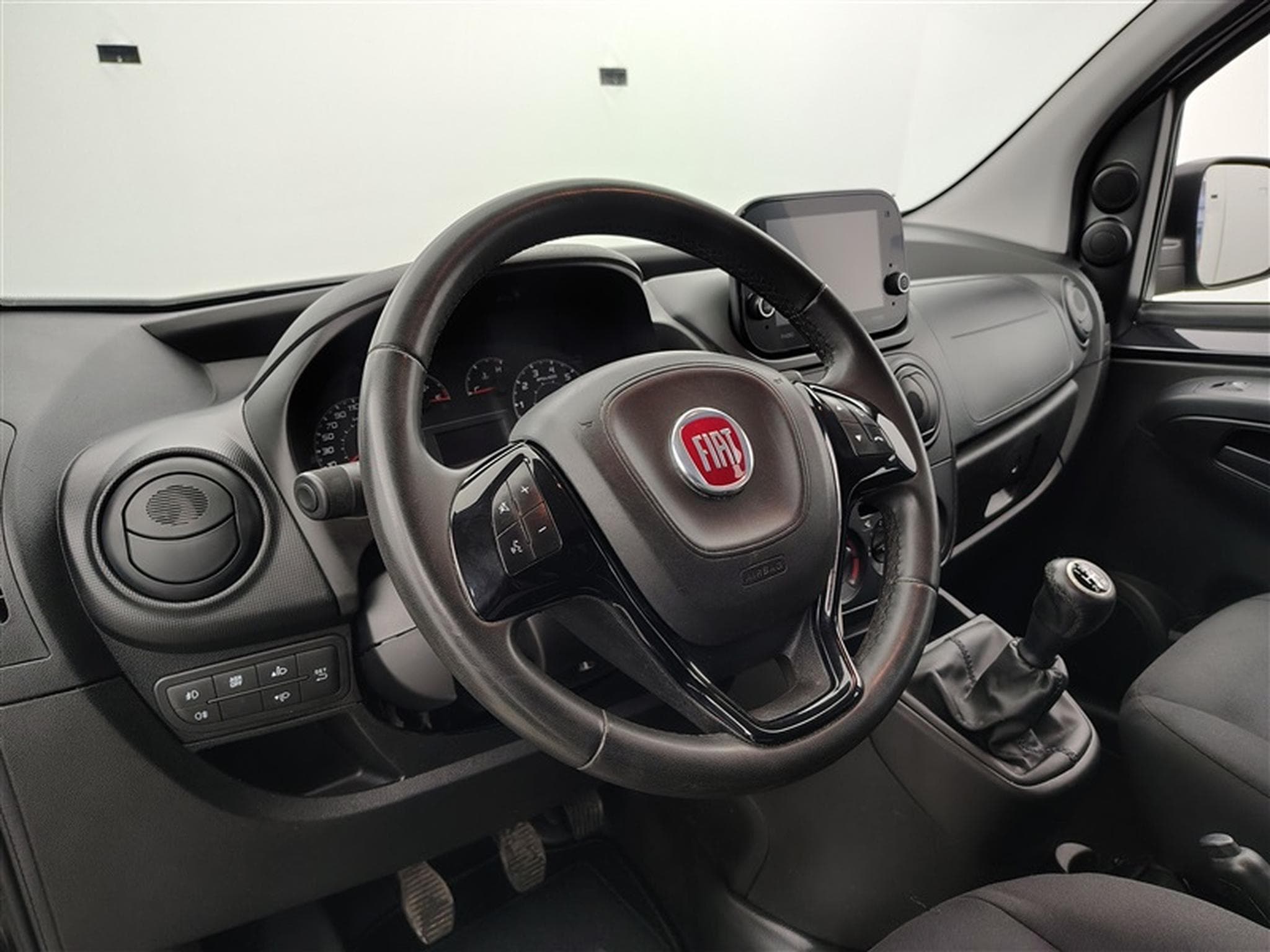 Fiat Fiorino 1.3 Multijet Base Ecojet (EU6.2) (2021) - Photo 8
