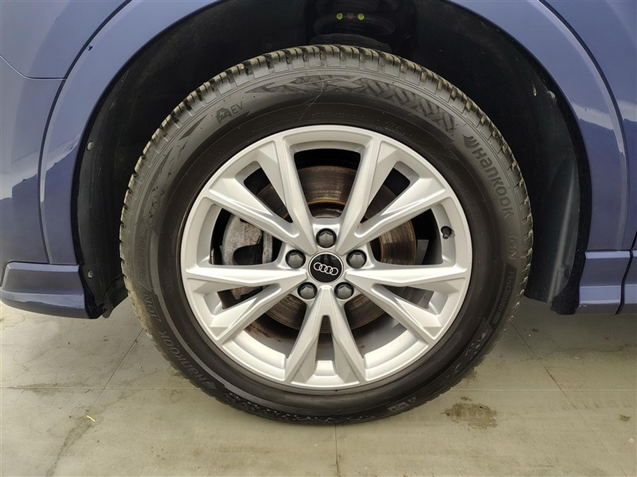 Audi Q3 PHEV 45 TFSIe S-Tronic S-Line NAVI / CAMERA / TO PANO (2021) - Photo 6