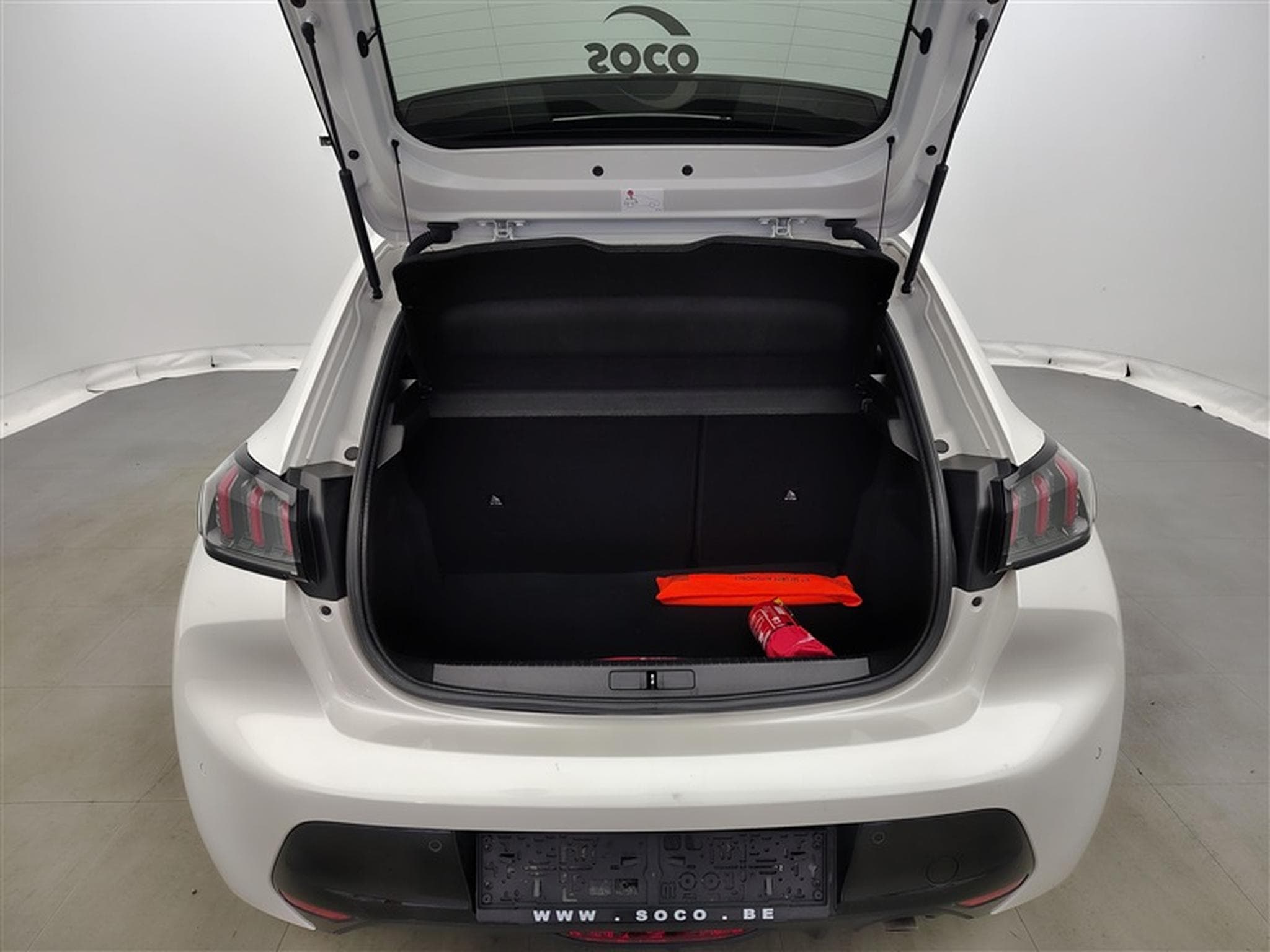 Peugeot 208 1.2i PureTech Allure CARPLAY / S-CUIR / CLIM / FULL LED (2022) - Photo 14