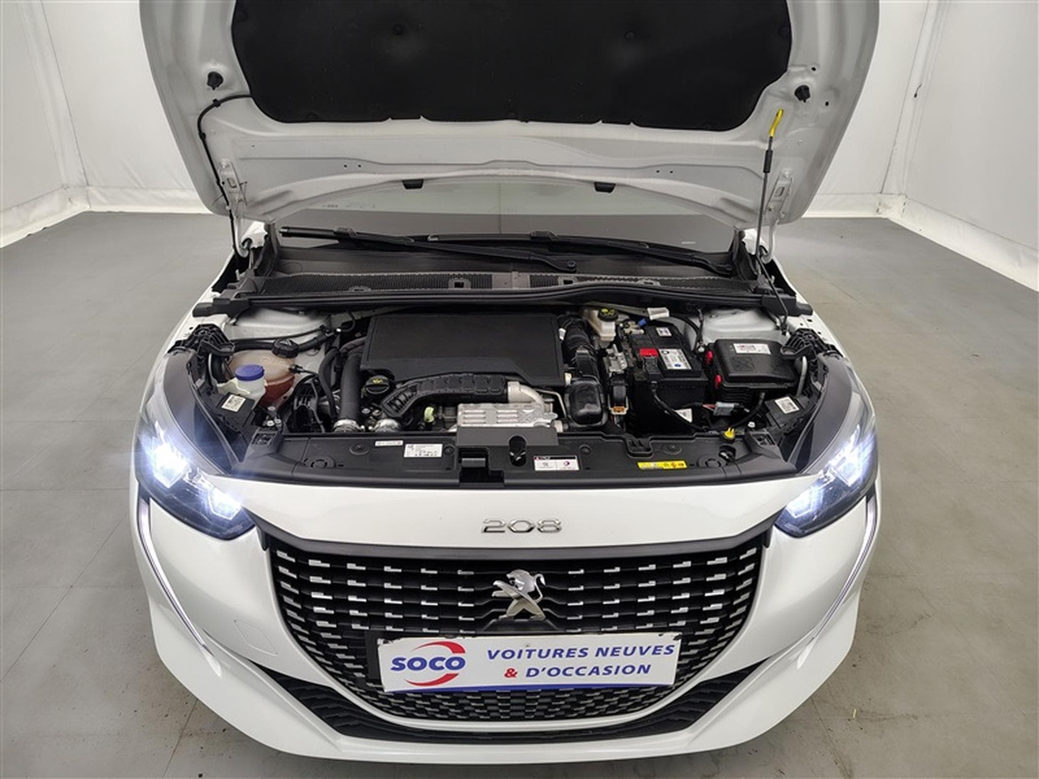 Peugeot 208 1.2i PureTech Allure CARPLAY / S-CUIR / CLIM / FULL LED (2022) - Photo 19