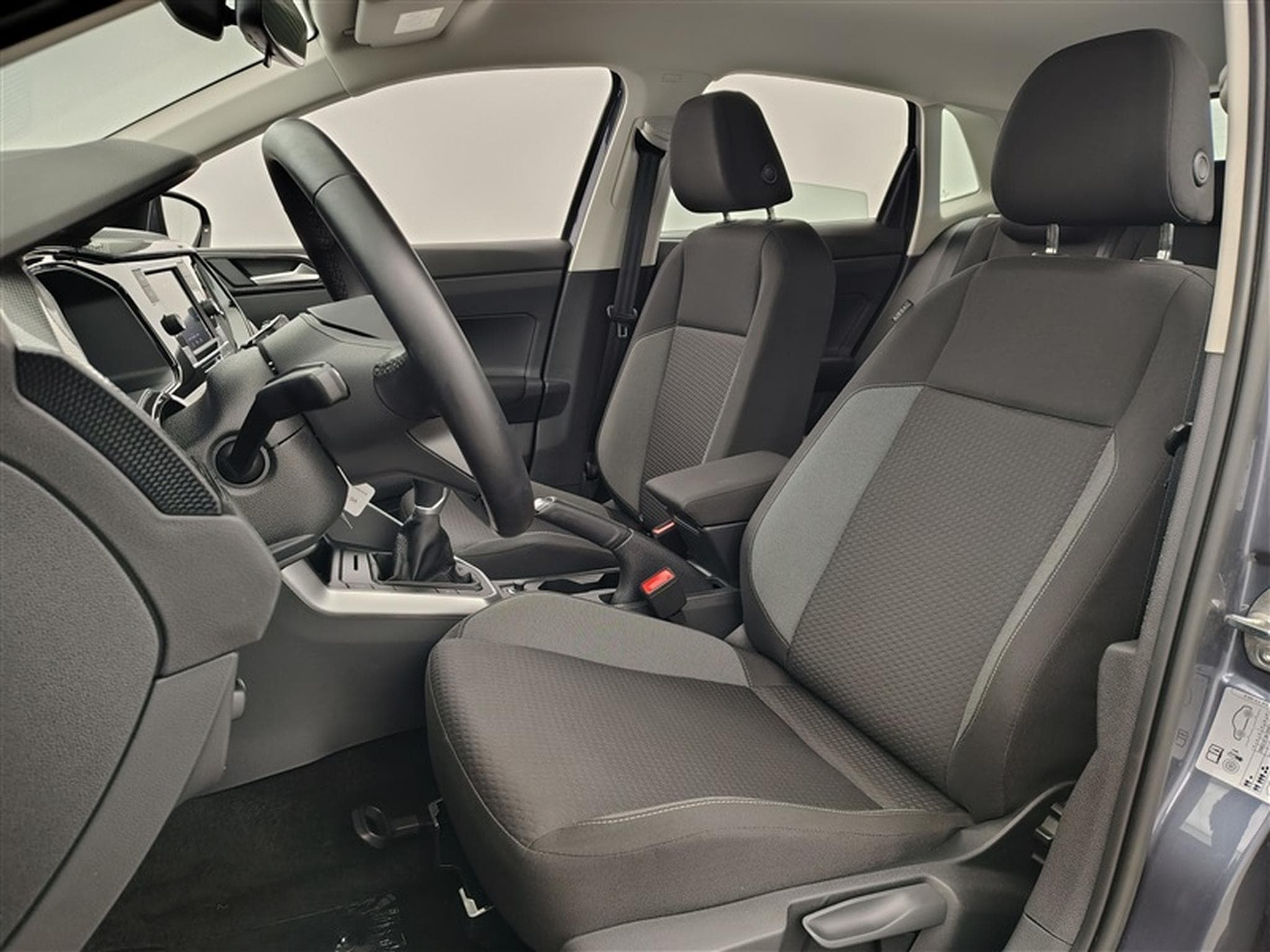 VW Polo Polo 1.0 TSI Life  Navi Cockpit / Led / PDC av+ar (2024) - Photo 7